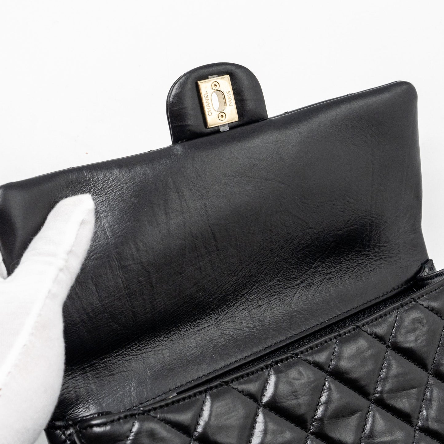Chanel 23A classic flap clutch shiny calfskin black L (microchip)