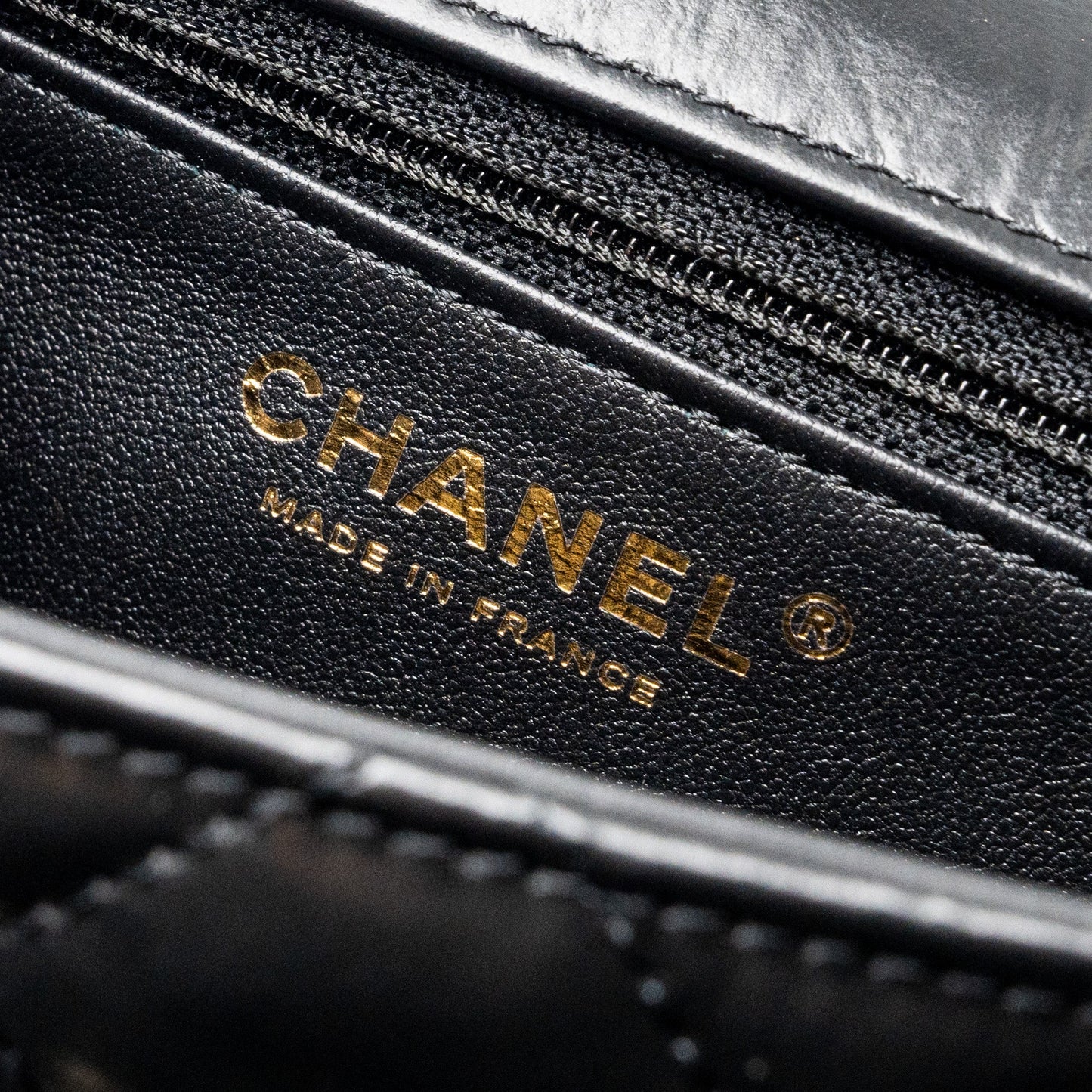 Chanel 23A classic flap clutch shiny calfskin black L (microchip)