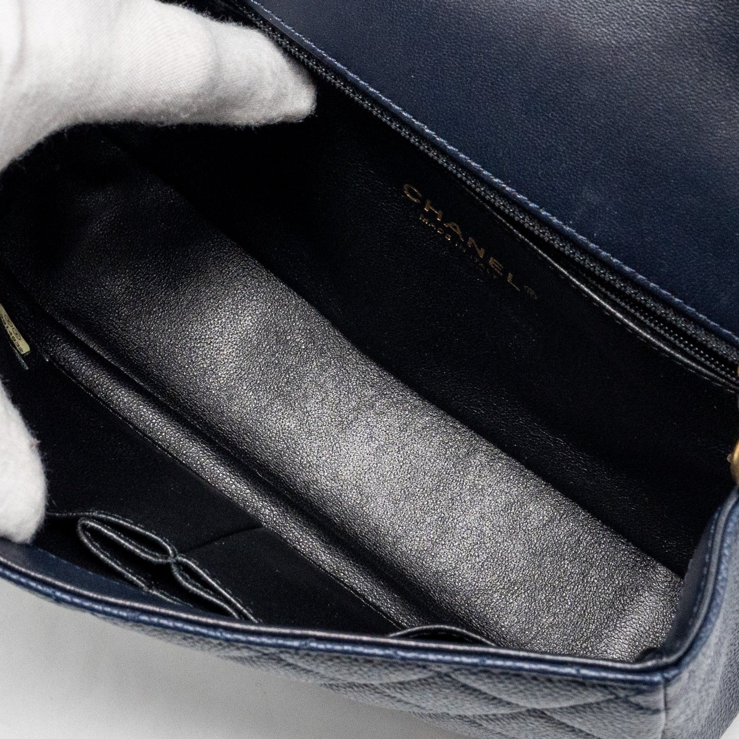 Chanel Filigree flap bag Caviar Navy/black