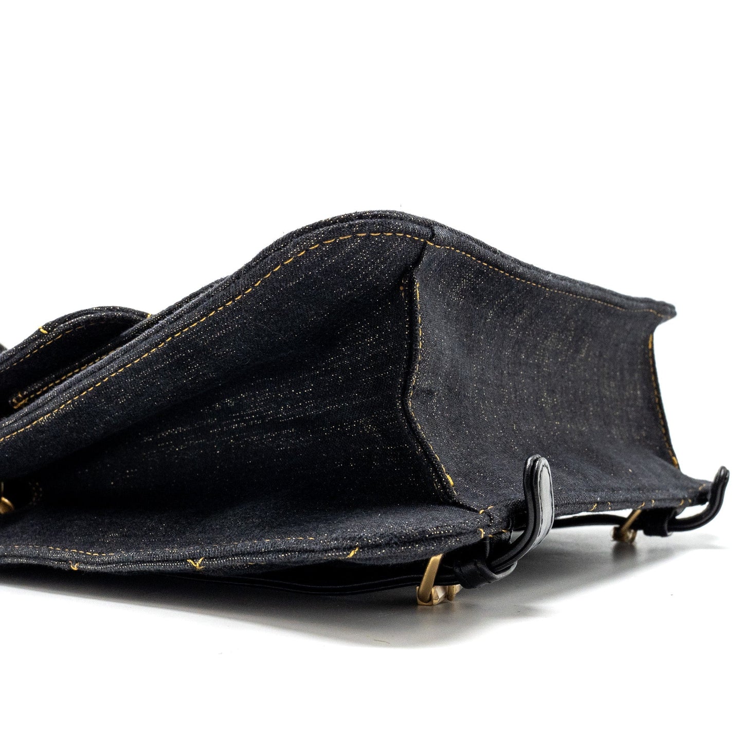 Chanel 23S flap backpack denim dark blue with brushed  (microchip)