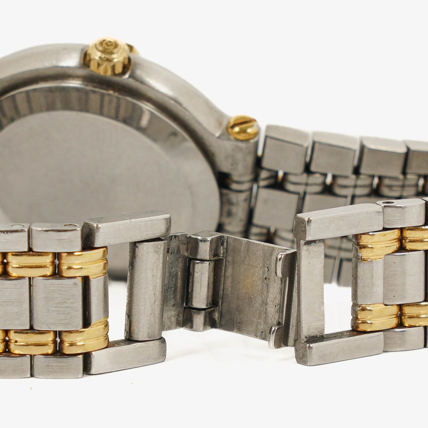 Gucci 9000 Round Stainless Steel Case With Gold-Tone Accents Watch
