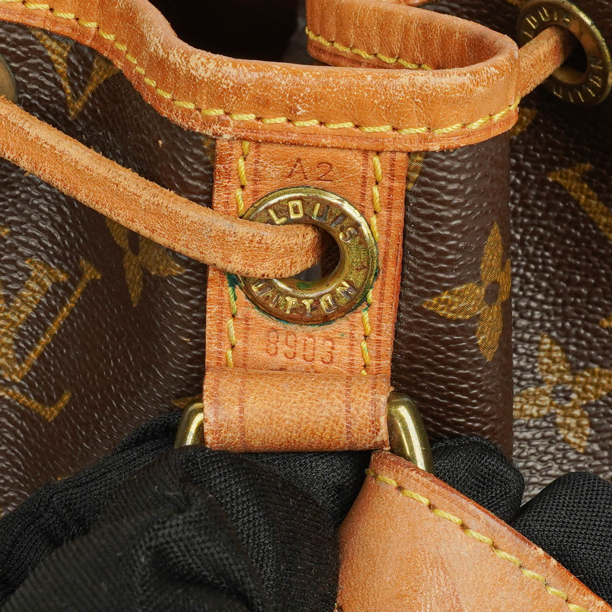 Louis Vuitton Noe GM Monogram Canvas Shoulder Bag