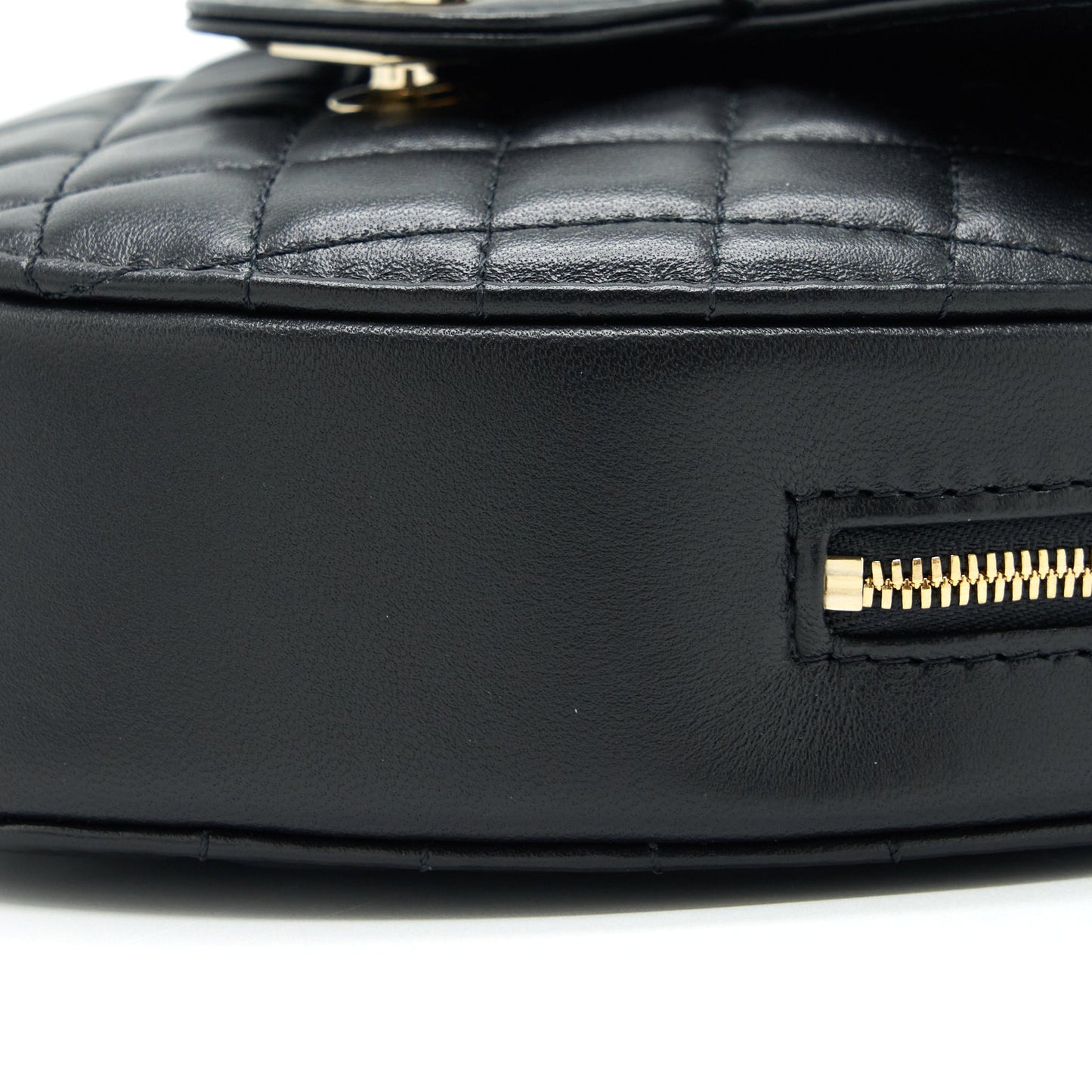 Chanel 22S Heart Bag Lambskin Black L