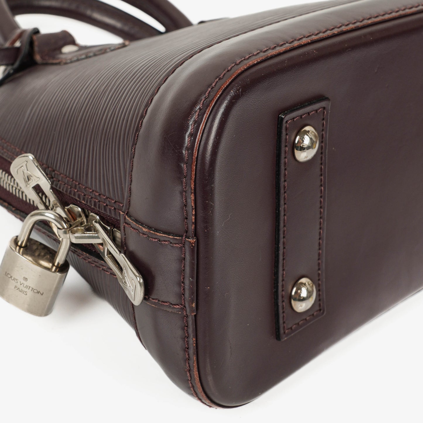 Louis Vuitton Alma BB EPI Quetsche Leather Handbag