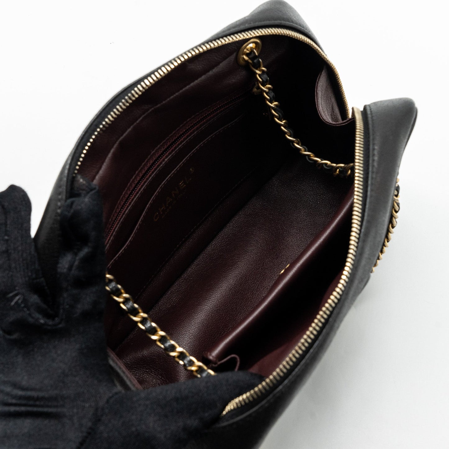 Chanel zipper camera chain bag lambskin black