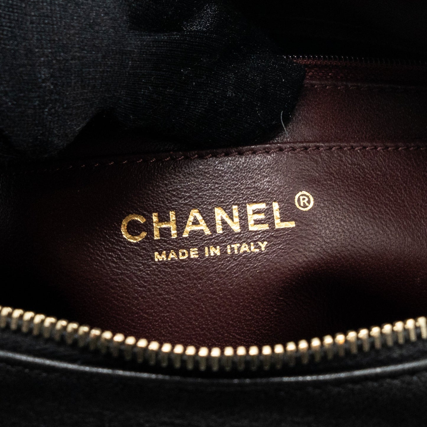 Chanel zipper camera chain bag lambskin black
