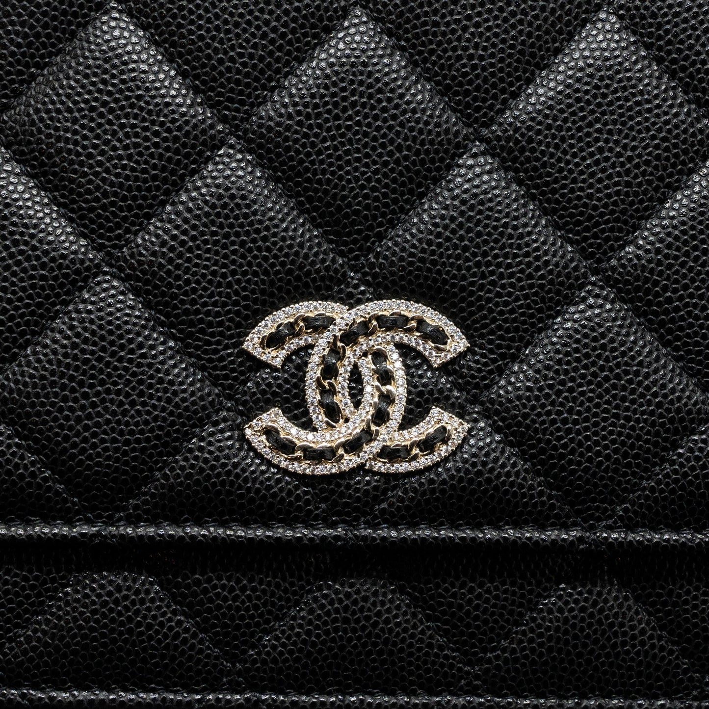 Chanel Detailed Logo Wallet On Chain Caviar Black L (microchip)
