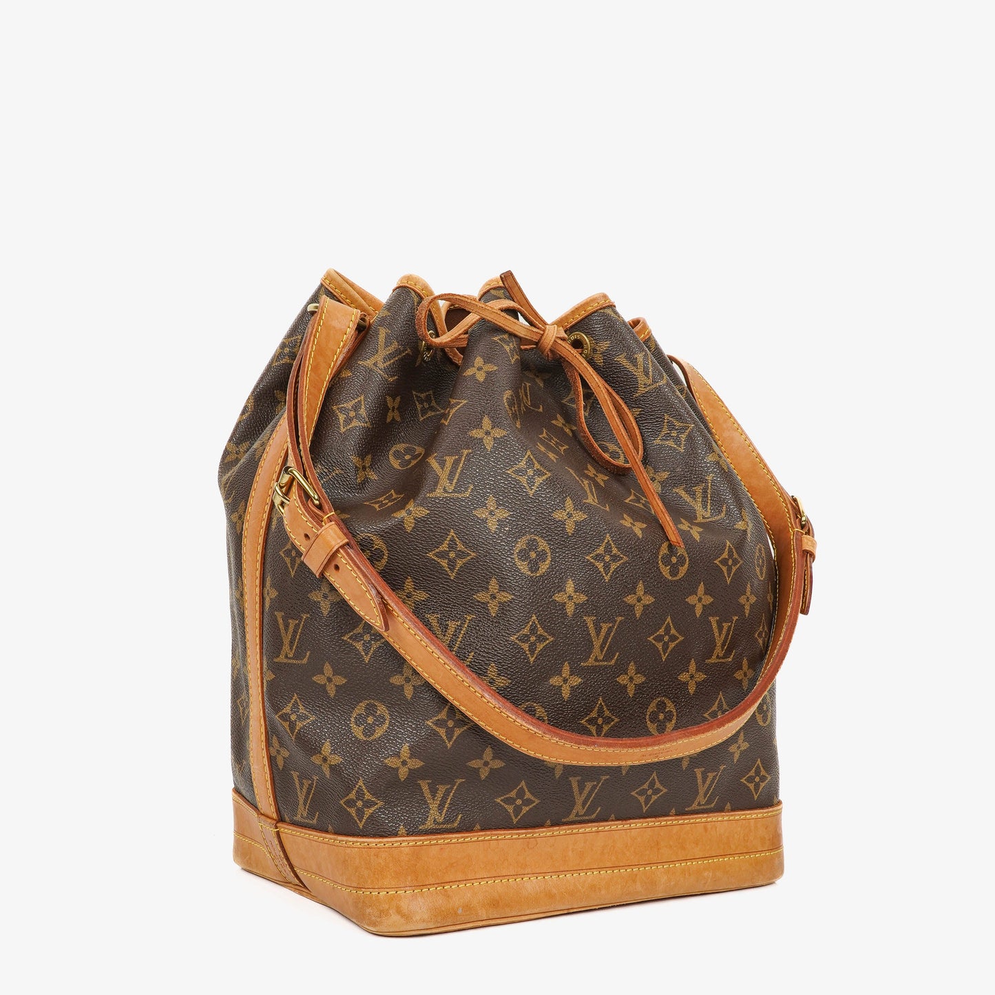 Louis Vuitton Noe Grande GM Monogram Canvas Shoulder Bag