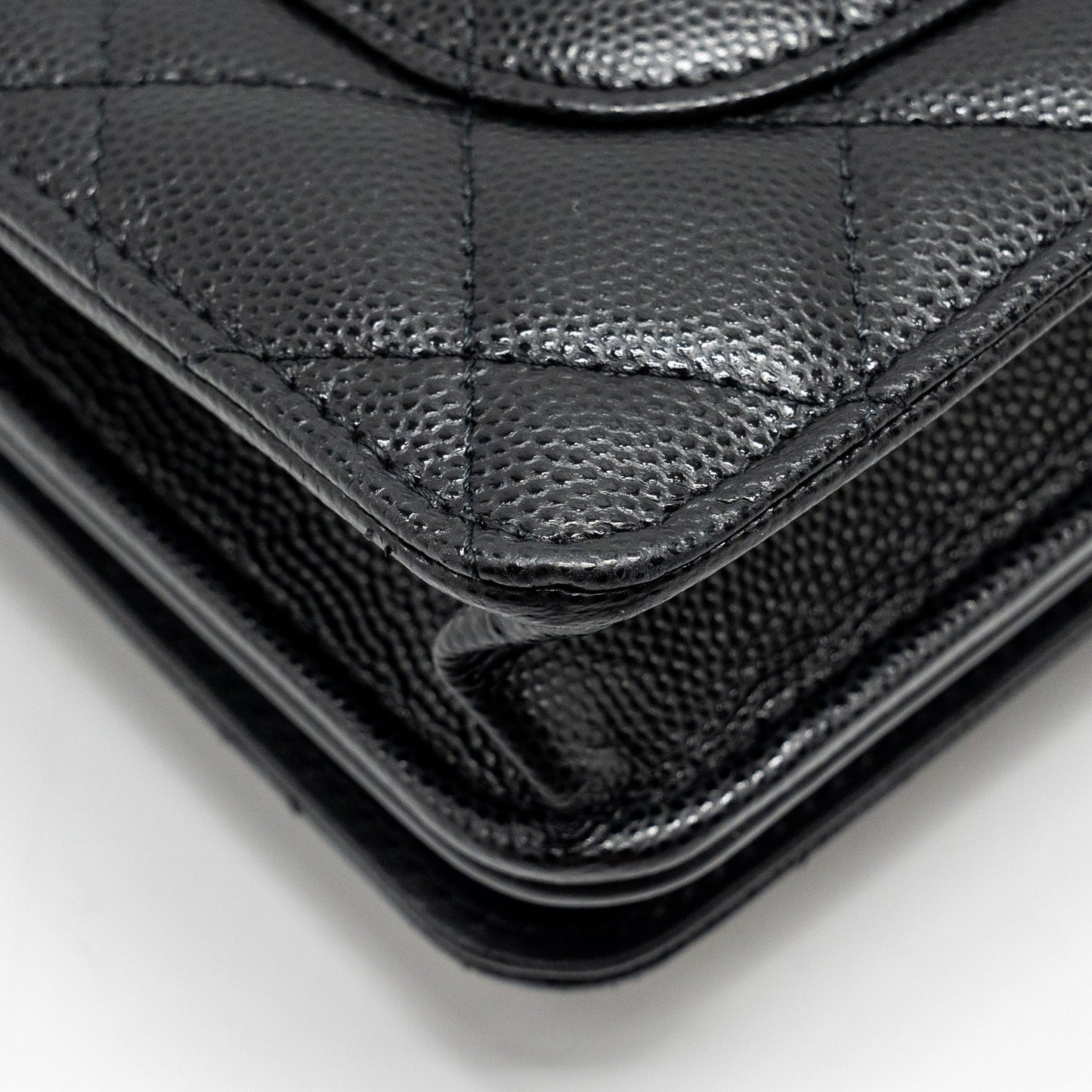 Chanel flap wallet with chain caviar black  (microchip)