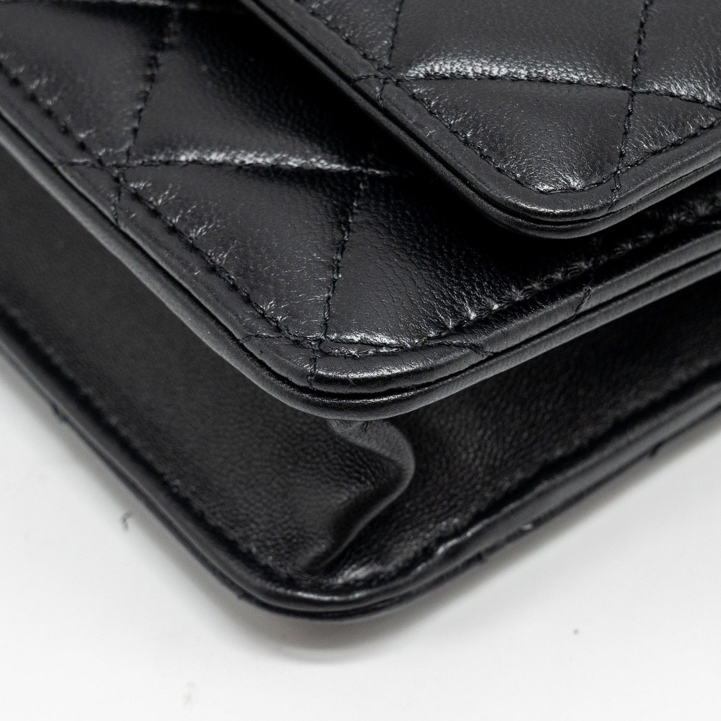 Chanel Pearl Detailed Top Handel Wallet On Chain Lambskin Black L (Microchip)