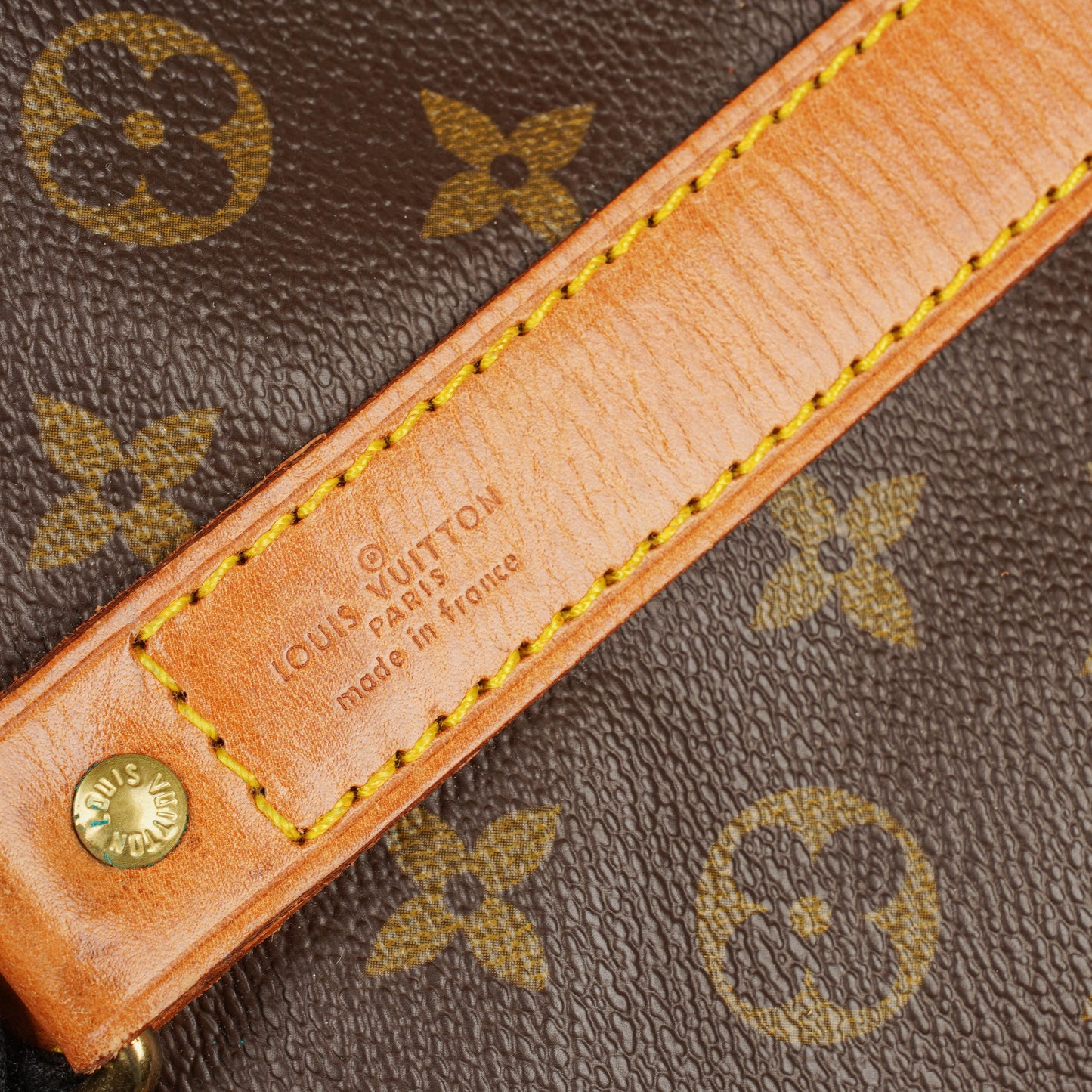 Louis Vuitton Keepall 55 Bandoulière Monogram Canvas Travel Bag