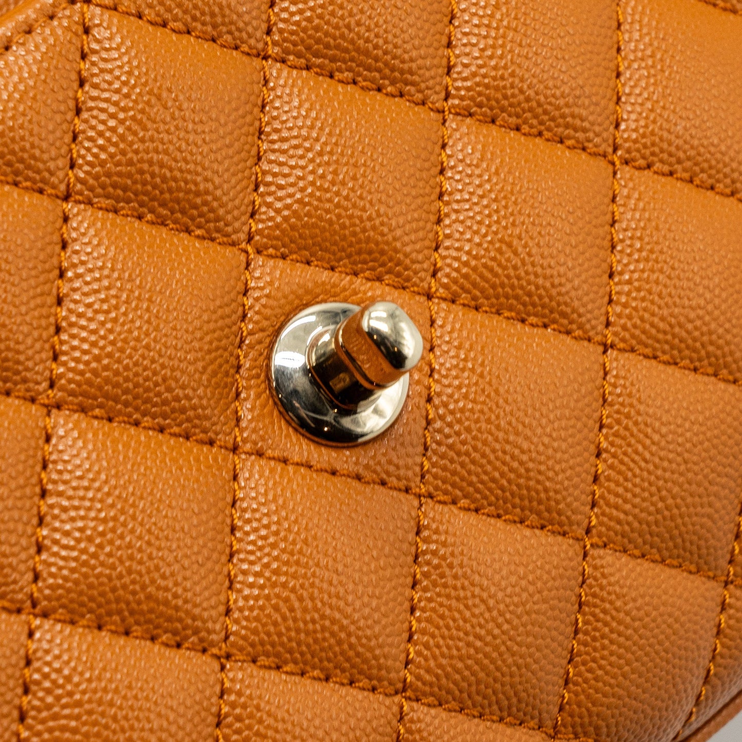 CHANEL SMALL COCO HANDLE CAVIAR CARAMEL  (Microchip)
