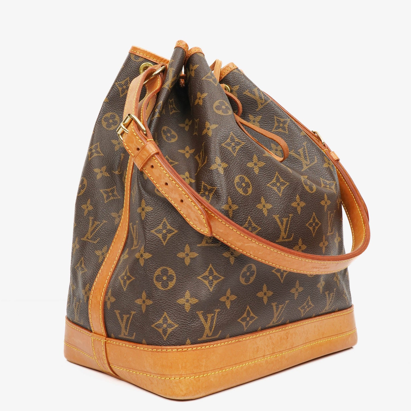 Louis Vuitton Noe Grande GM Monogram Canvas Shoulder Bag
