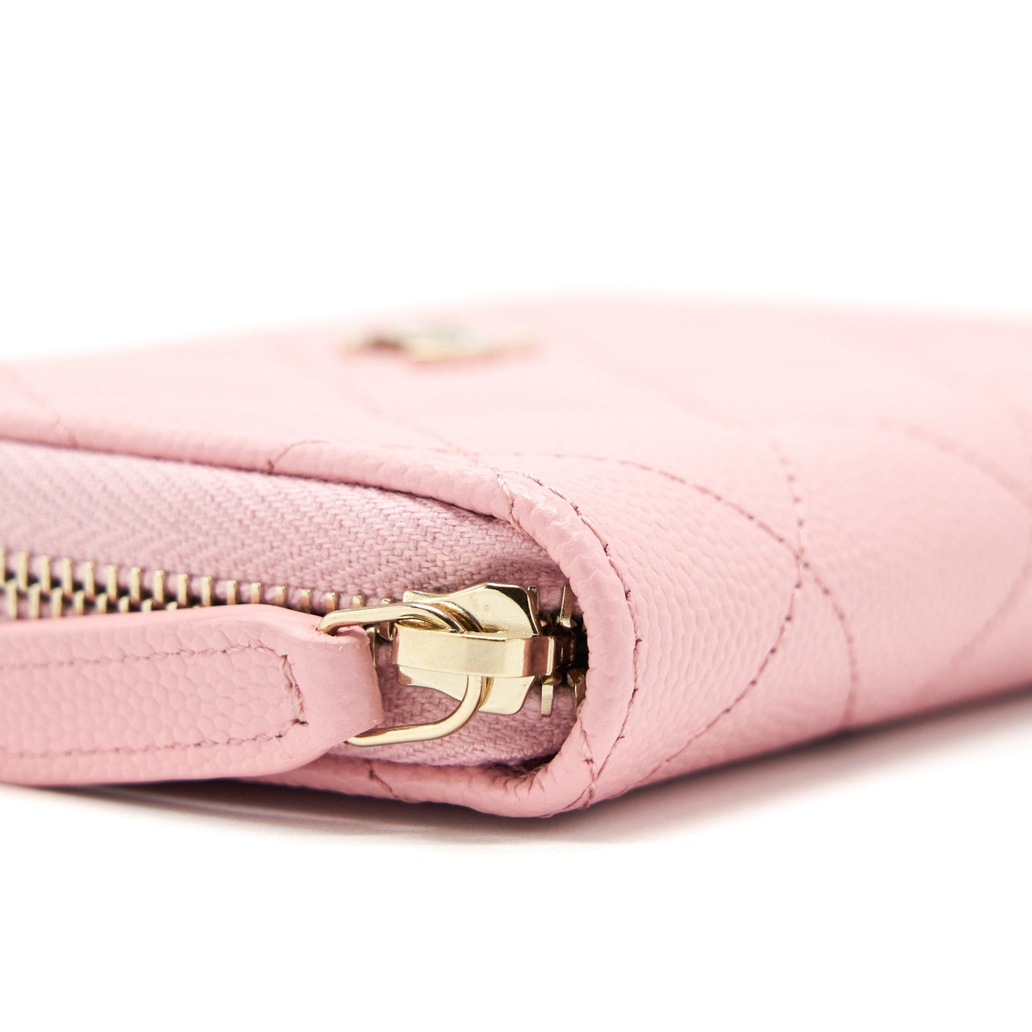 Chanel 22C Zip Cardholder Pink Caviar L