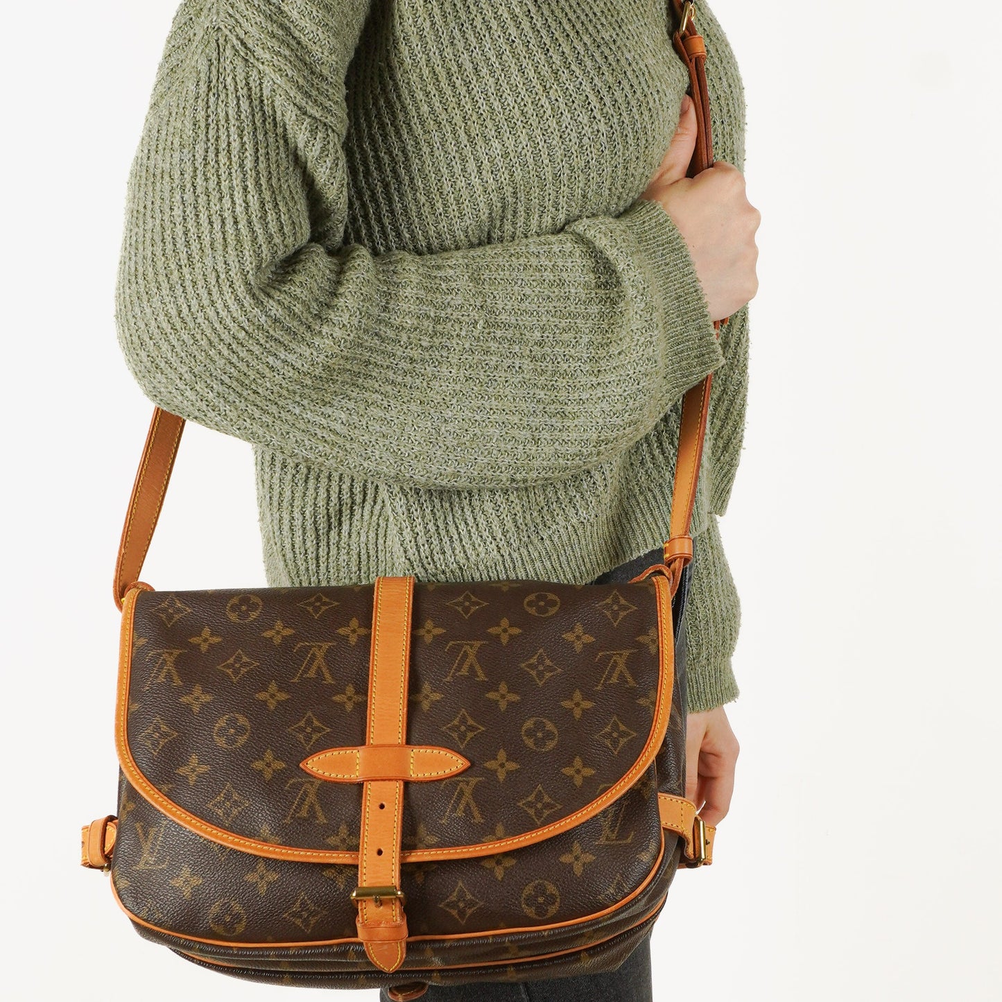 Louis Vuitton Saumur Monogram Canvas 30 Bag