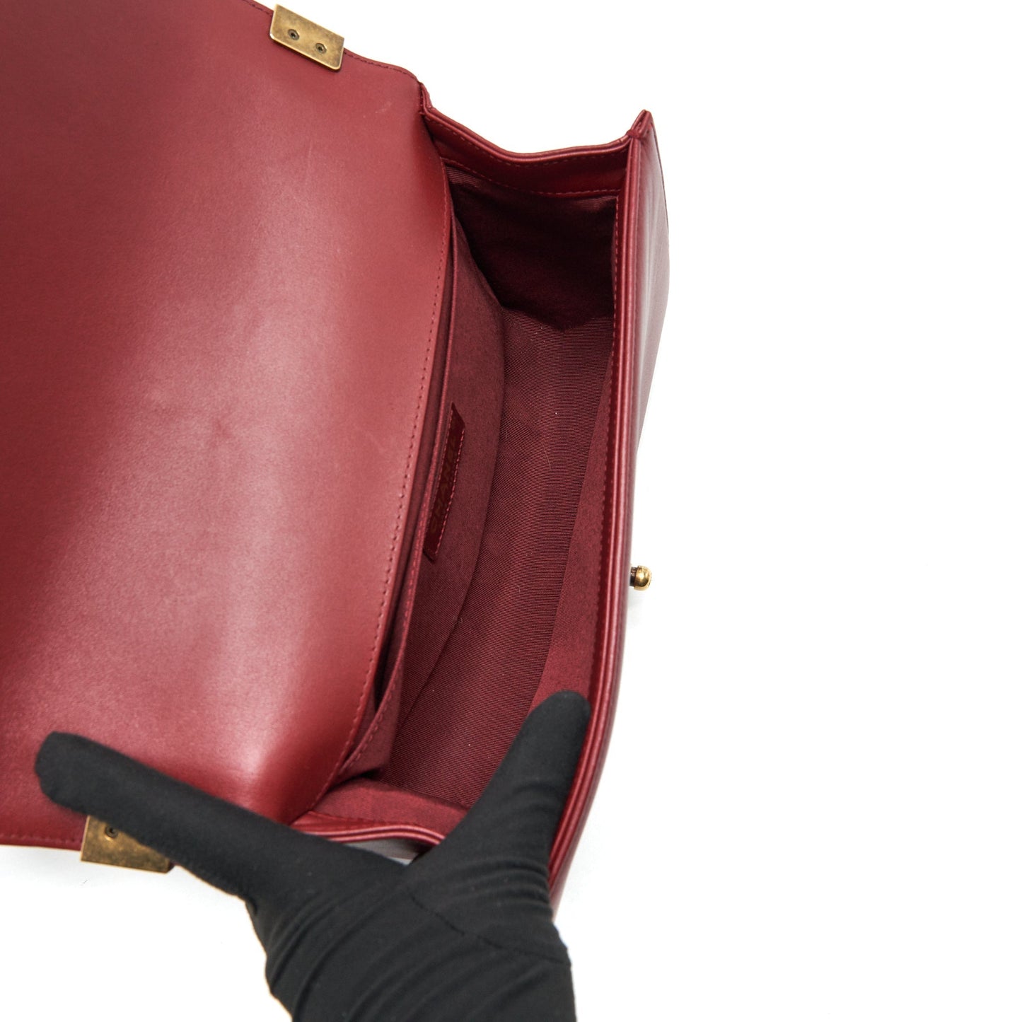 Chanel Medium Boy Bag Lambskin burgundy