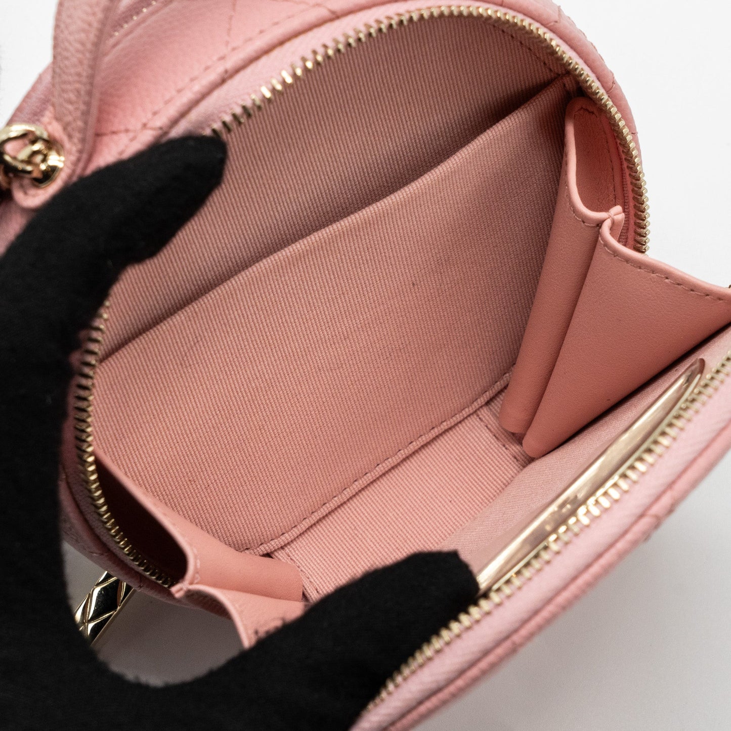 Chanel Top Handle Mini Round Vanity With Chain Caviar Pink L