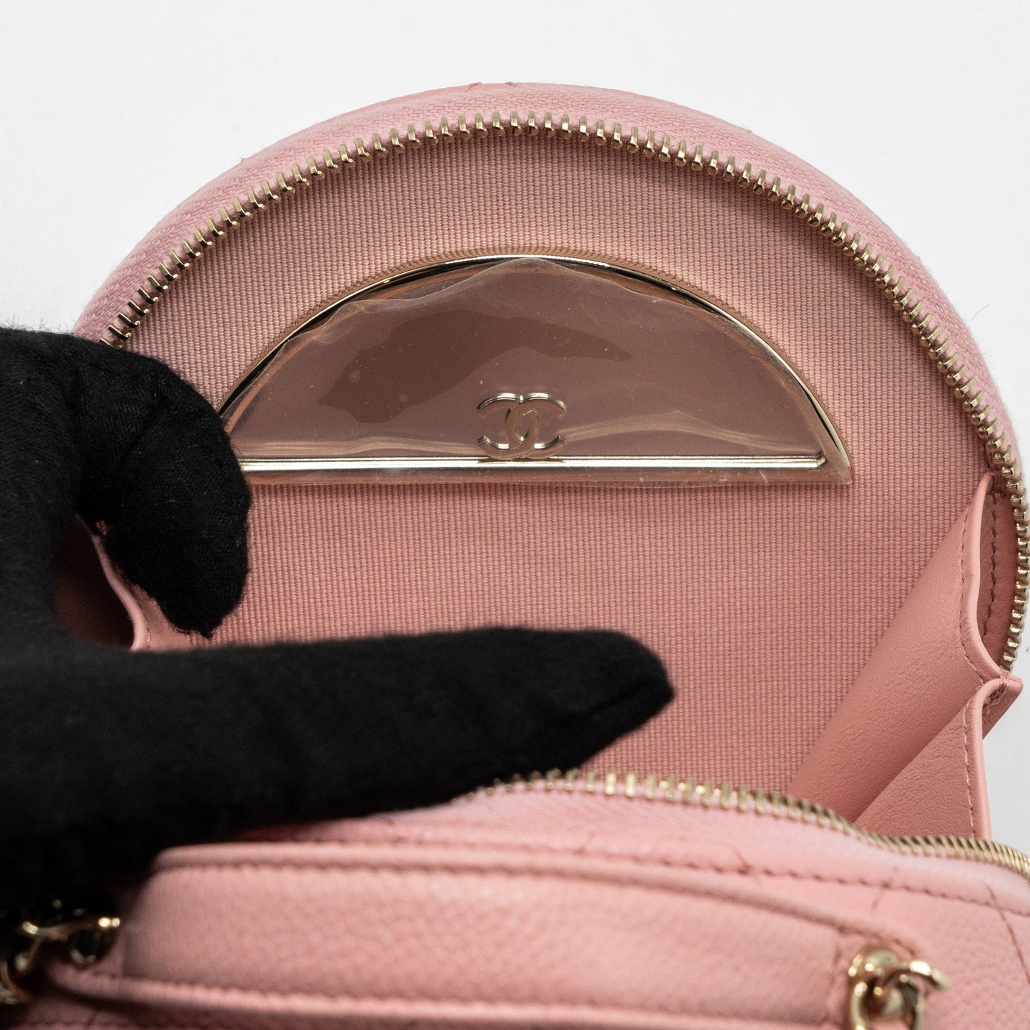 Chanel Top Handle Mini Round Vanity With Chain Caviar Pink L