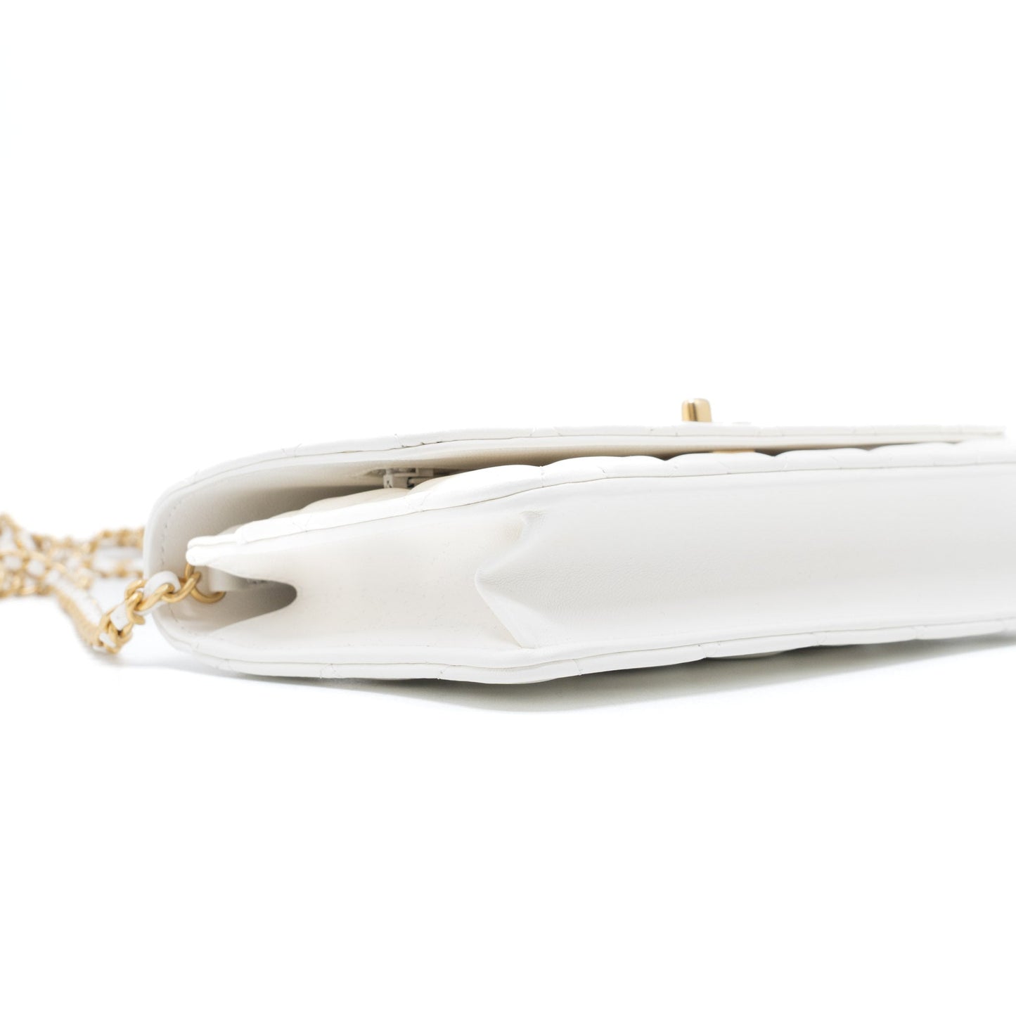 Chanel Pearl Crush Wallet on Chain Lambskin White  (Microchip)