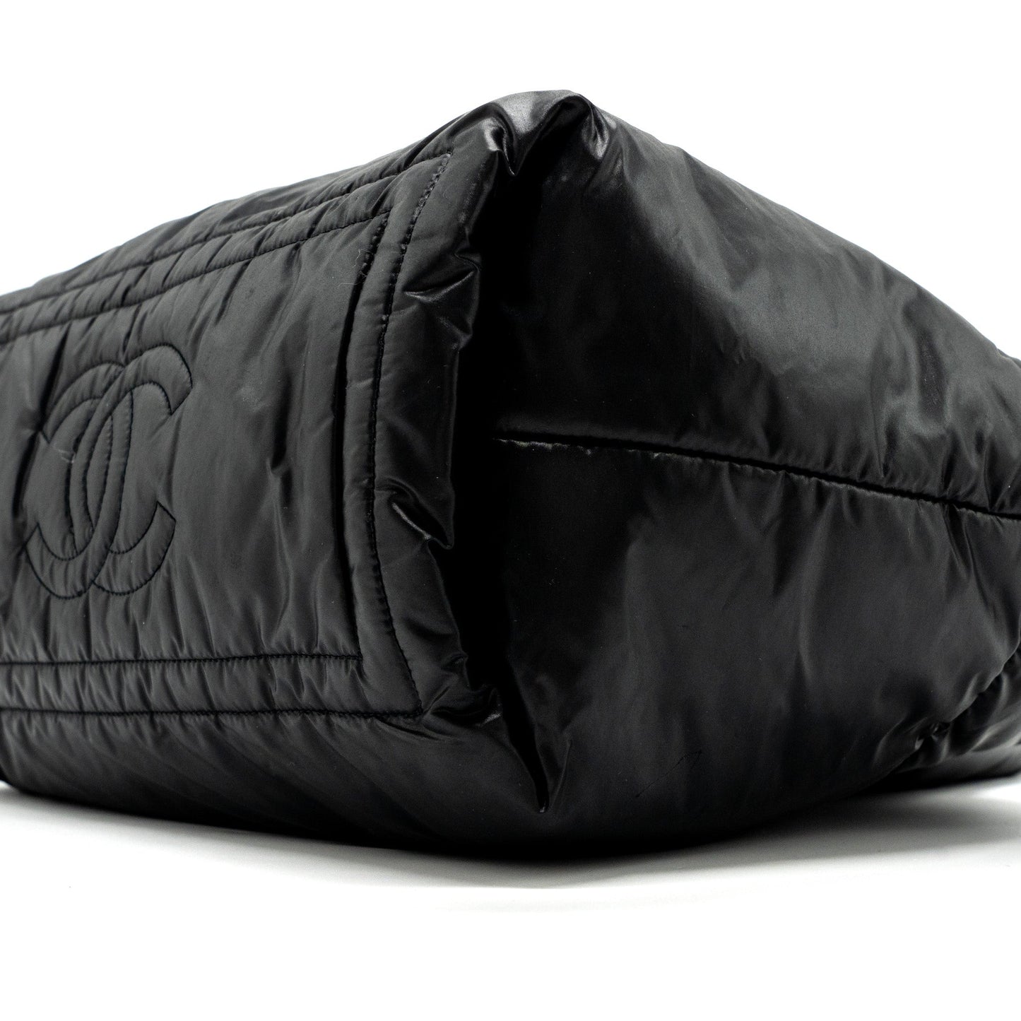 Chanel small puffy Down tote bag nylon black