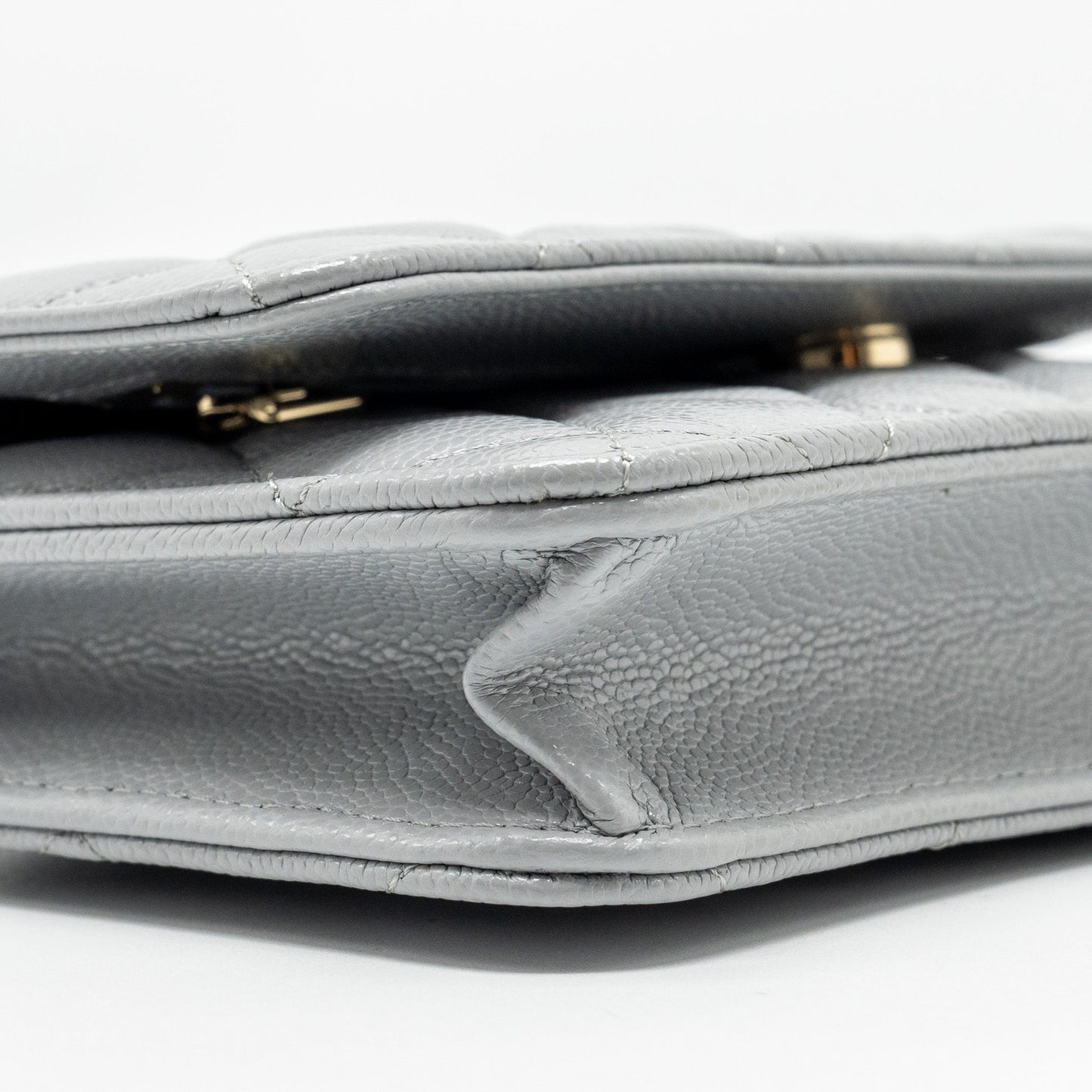 CHANEL Classic Wallet On Chain Caviar Light Grey L (Microchip)