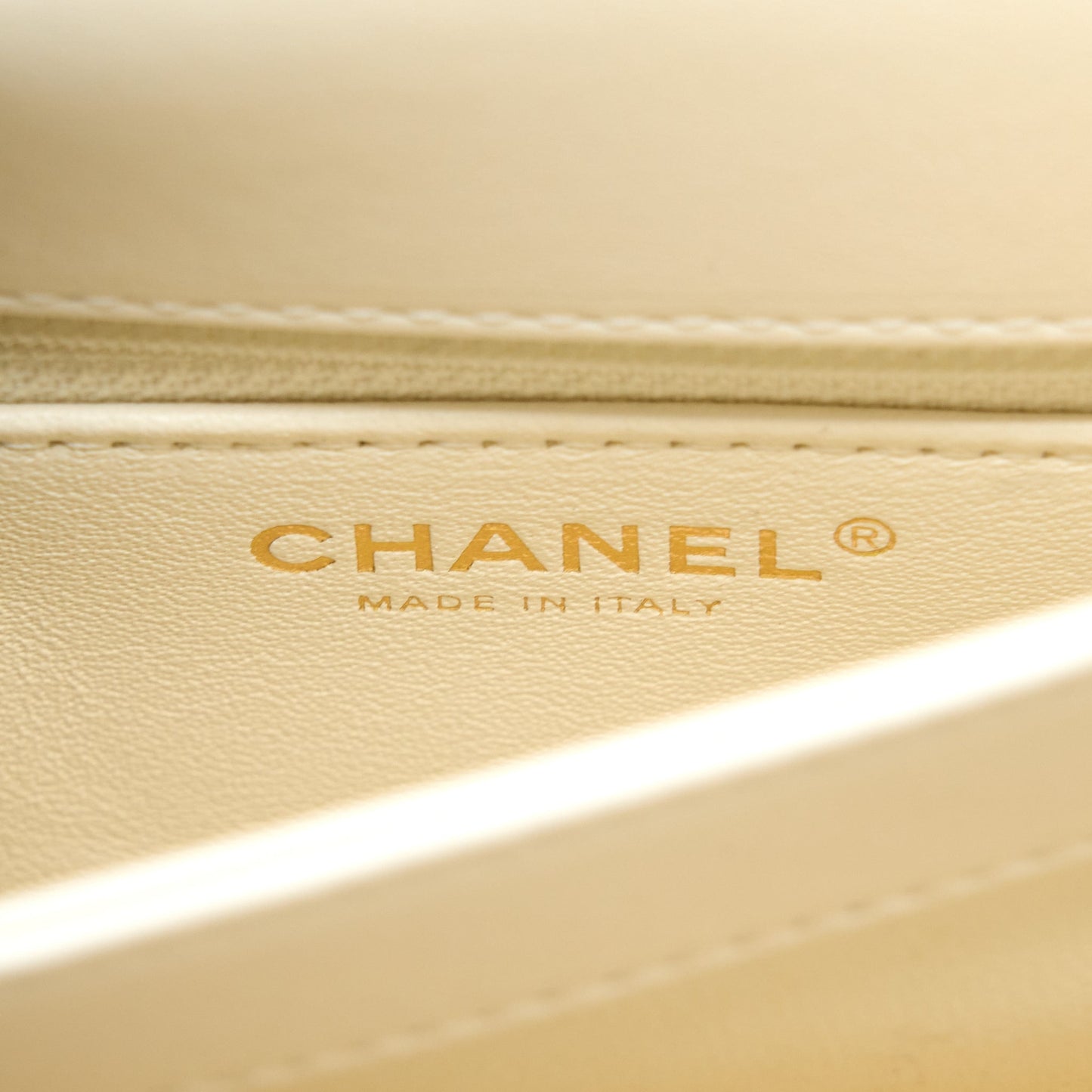 Chanel Small Trendy CC Lambskin White R (Microchip)