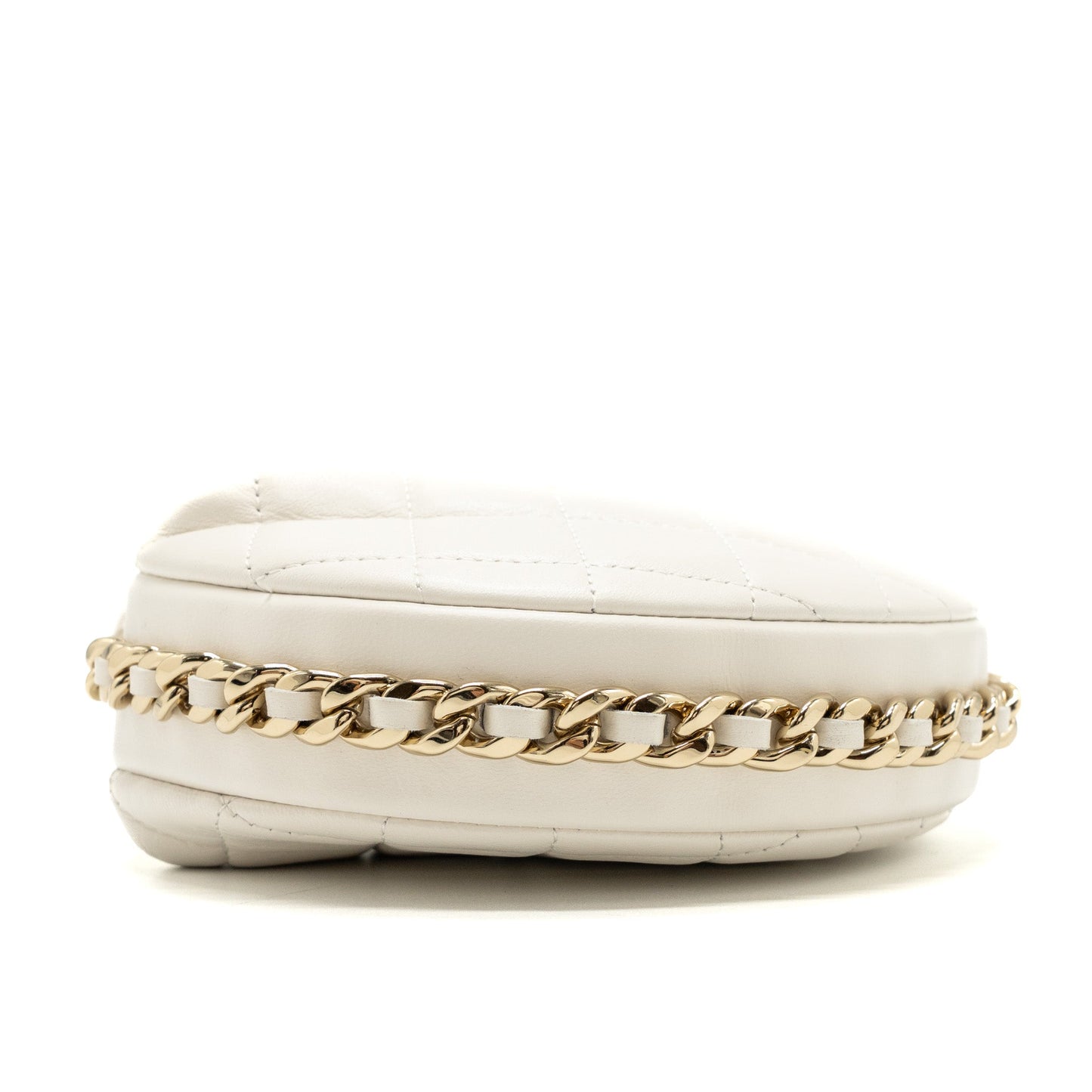 Chanel 23C Round Clutch Lambskin White L (microchip)