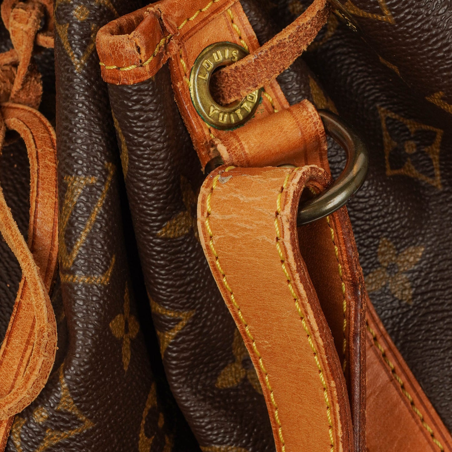 Louis Vuitton Noe Grande GM Monogram Canvas Shoulder Bag
