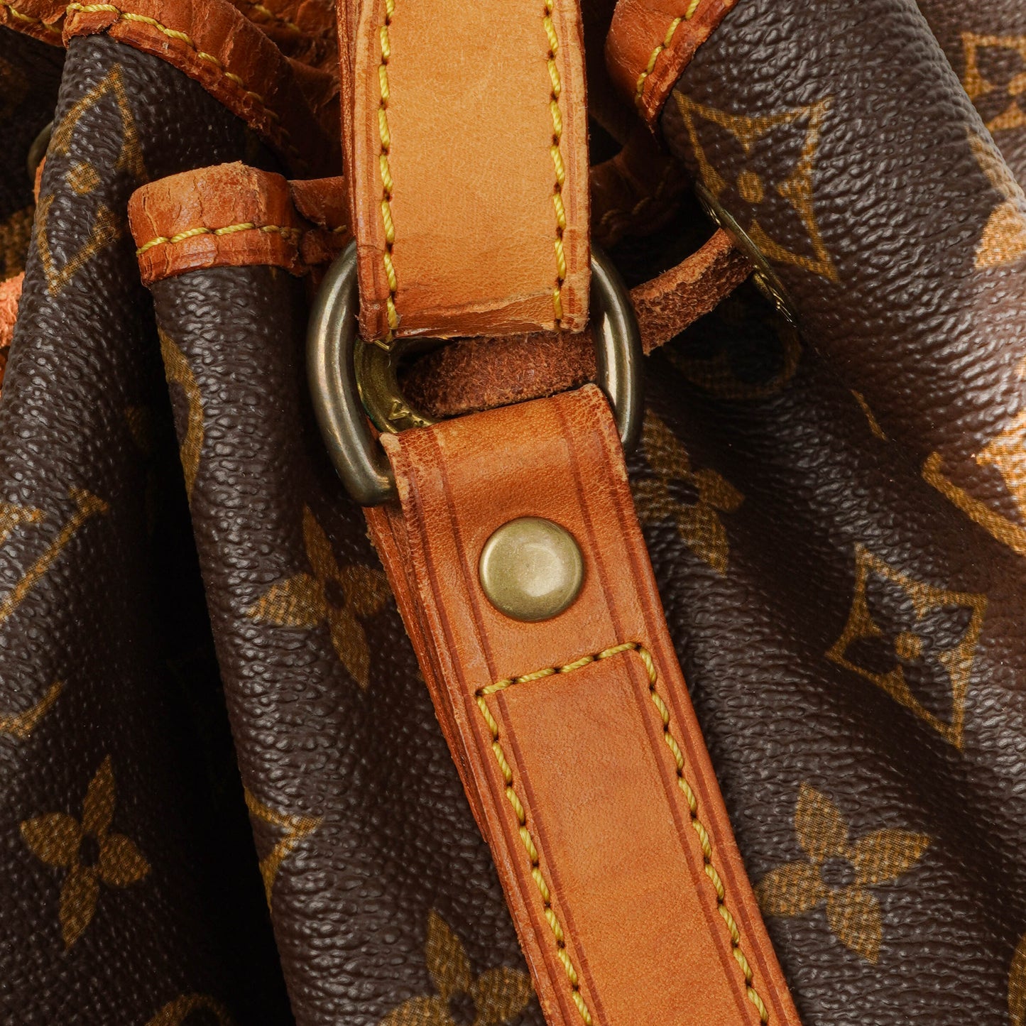 Louis Vuitton Noe Grande GM Monogram Canvas Shoulder Bag