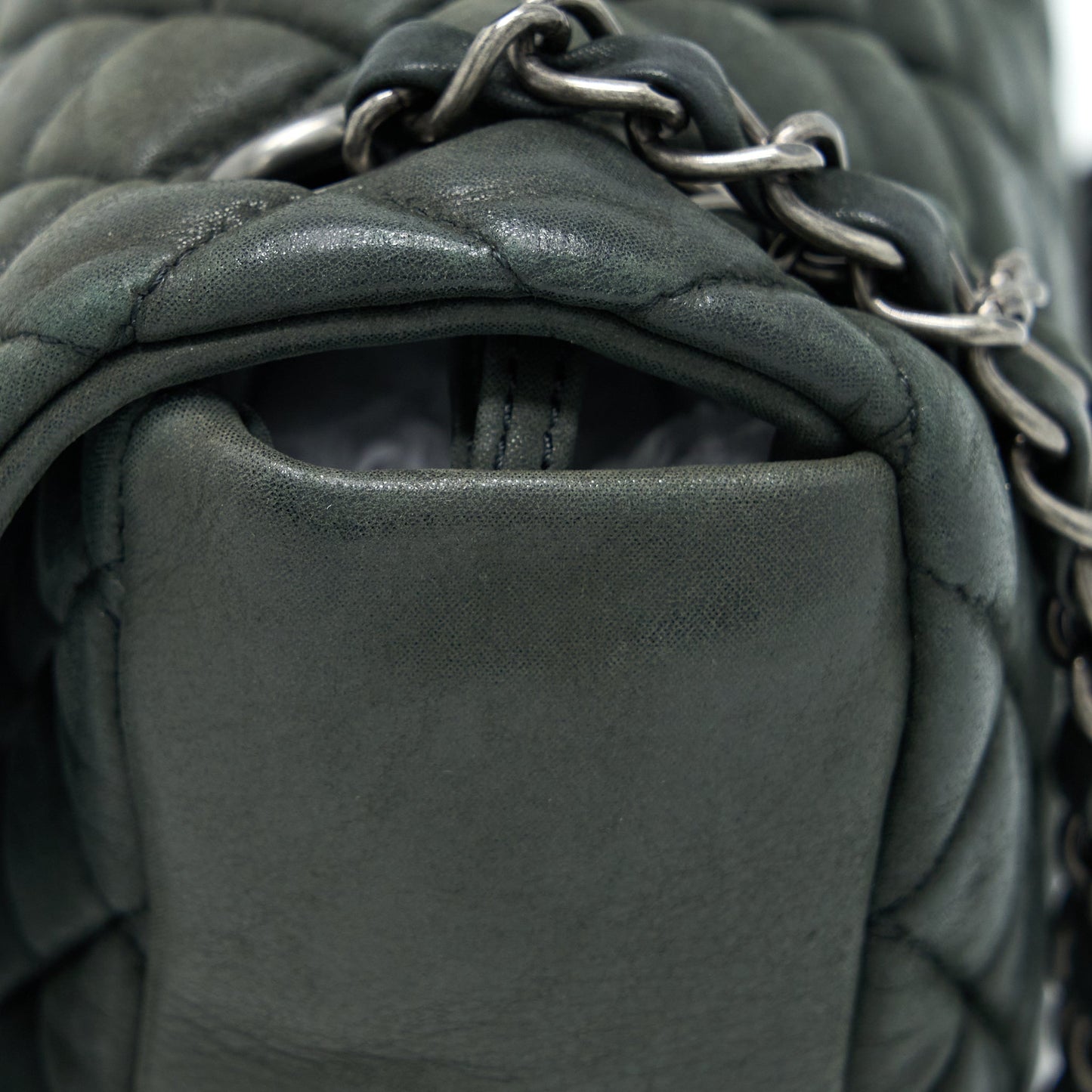 Chanel Quilted Flap Bag Iridescent Calfskin Dark Green Ruthenium