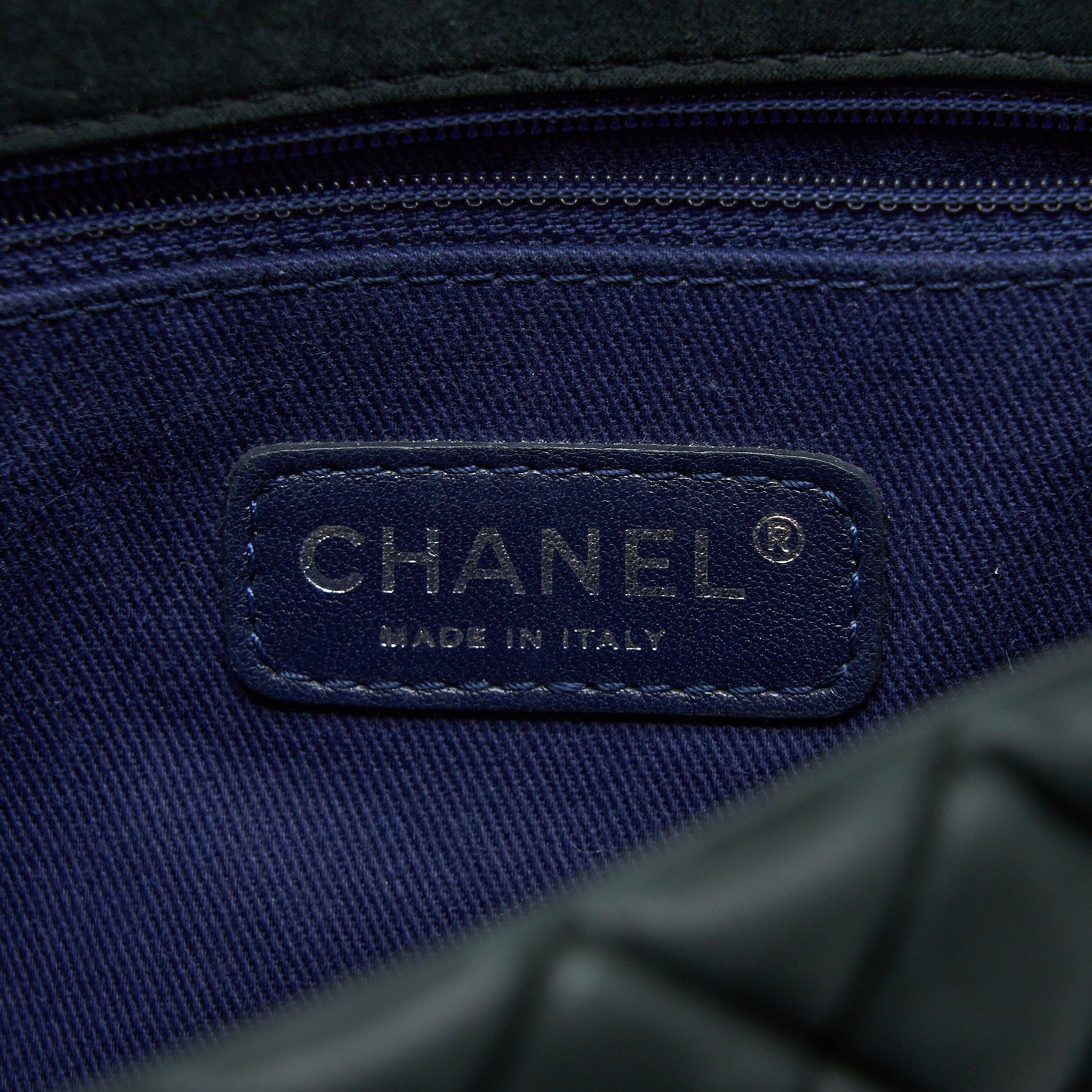 Chanel Quilted Flap Bag Iridescent Calfskin Dark Green Ruthenium