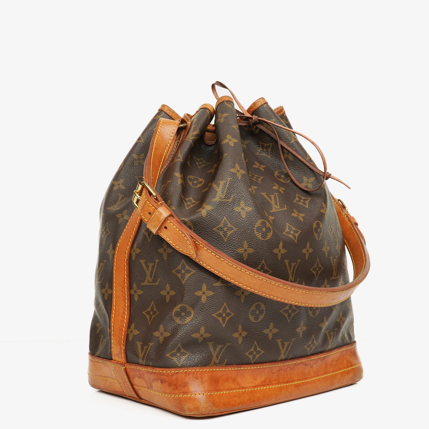 Louis Vuitton Noe GM Monogram Canvas Shoulder Bag