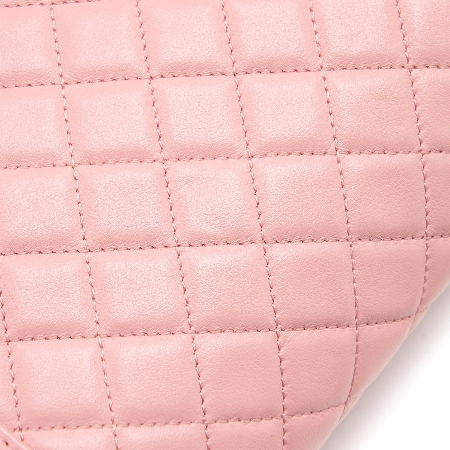 Chanel Medium Boy Bag Calfskin Pink L