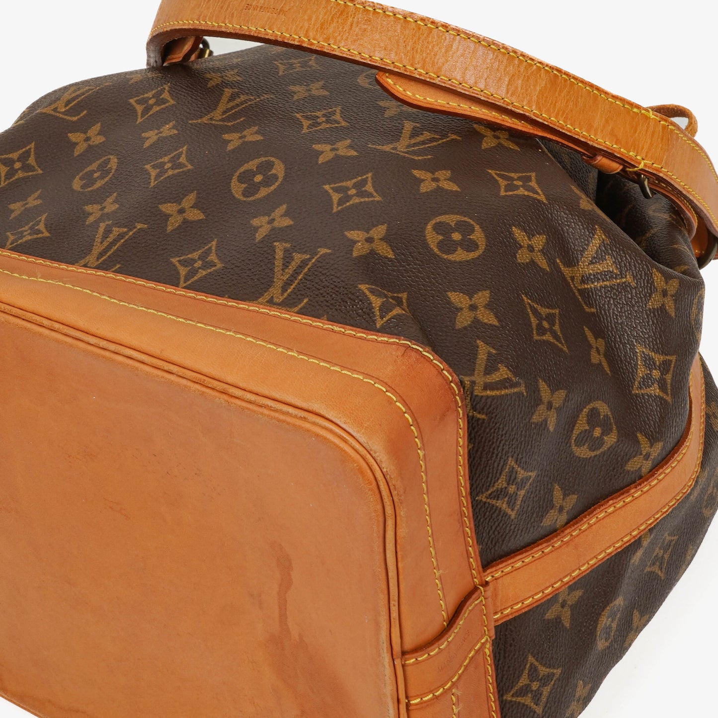 Louis Vuitton Noe Grande GM Monogram Canvas Shoulder Bag