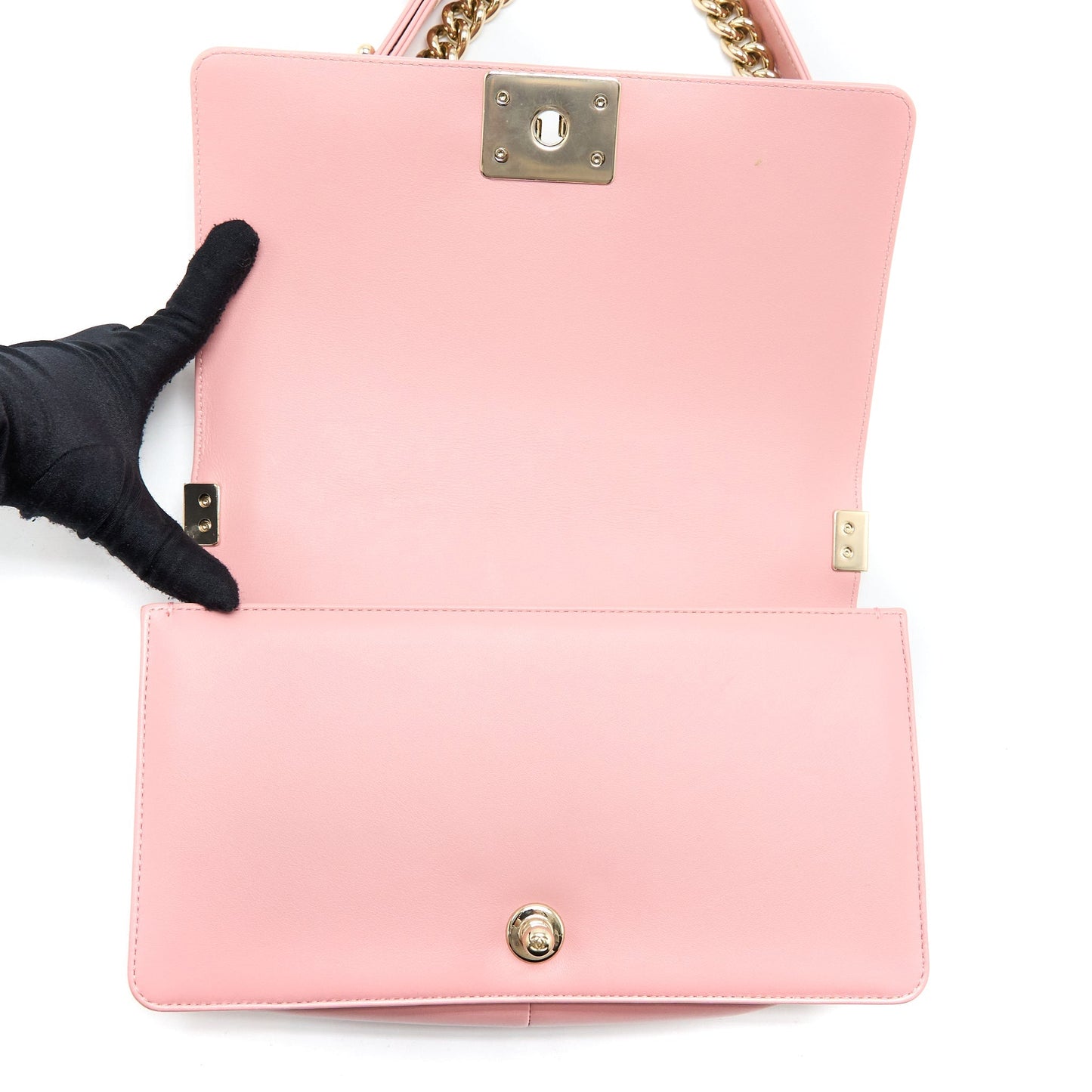 Chanel Medium Boy Bag Calfskin Pink L