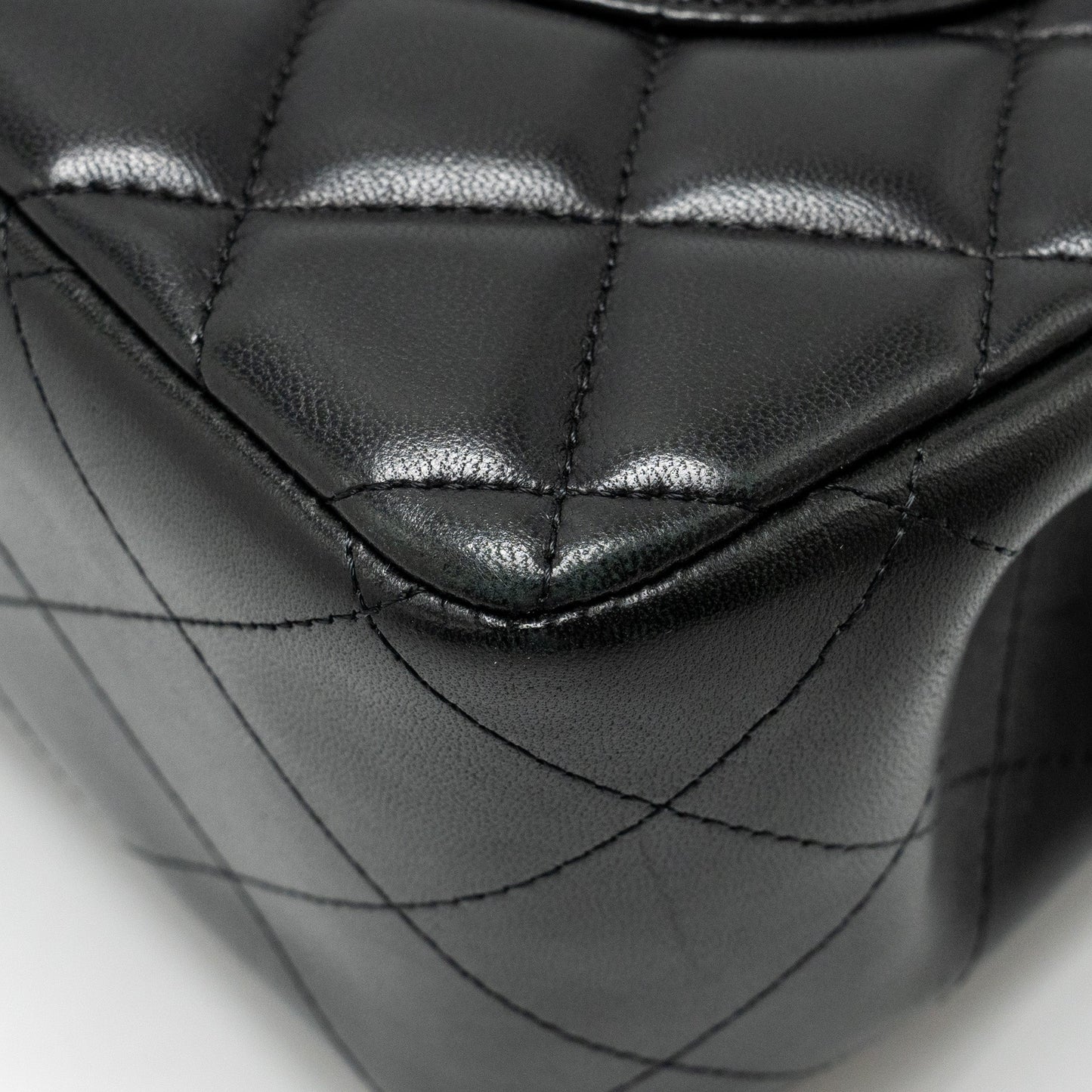 Chanel Jumbo Classic Double Flap Bag Lambskin BLACK