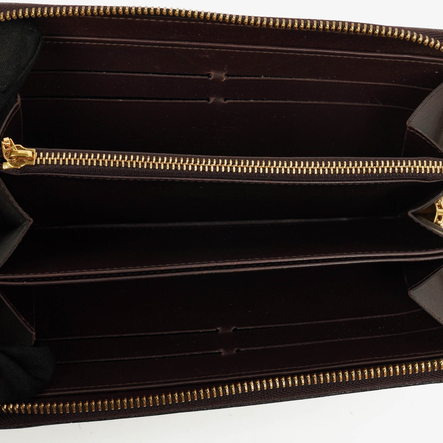 Louis Vuitton Amarante Vernis Zippy Wallet