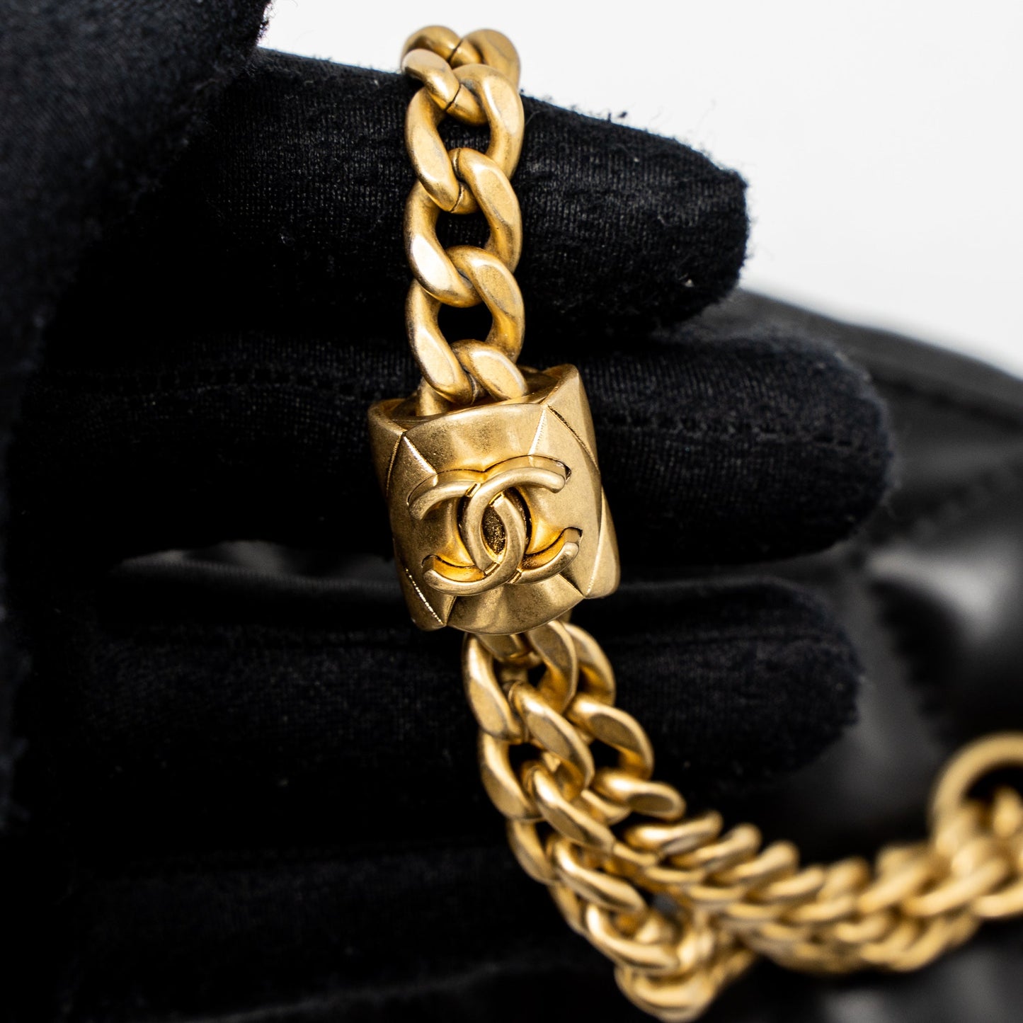 Chanel 22K Gold Pillar Adjustable Chain Long Vanity Lambskin Black Brushed (Microchip)