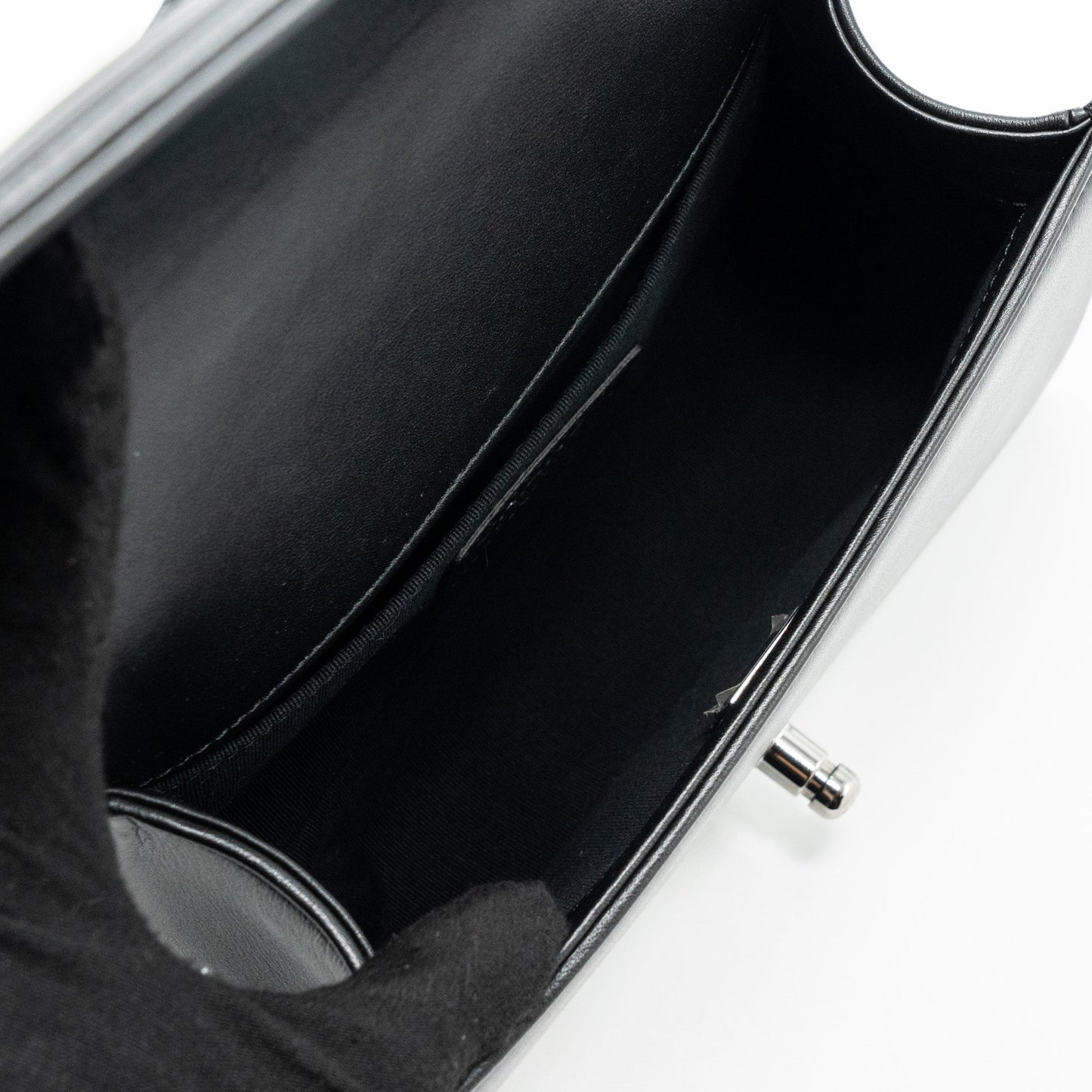 Chanel Small Boy Bag Calfskin Black  (microchip)
