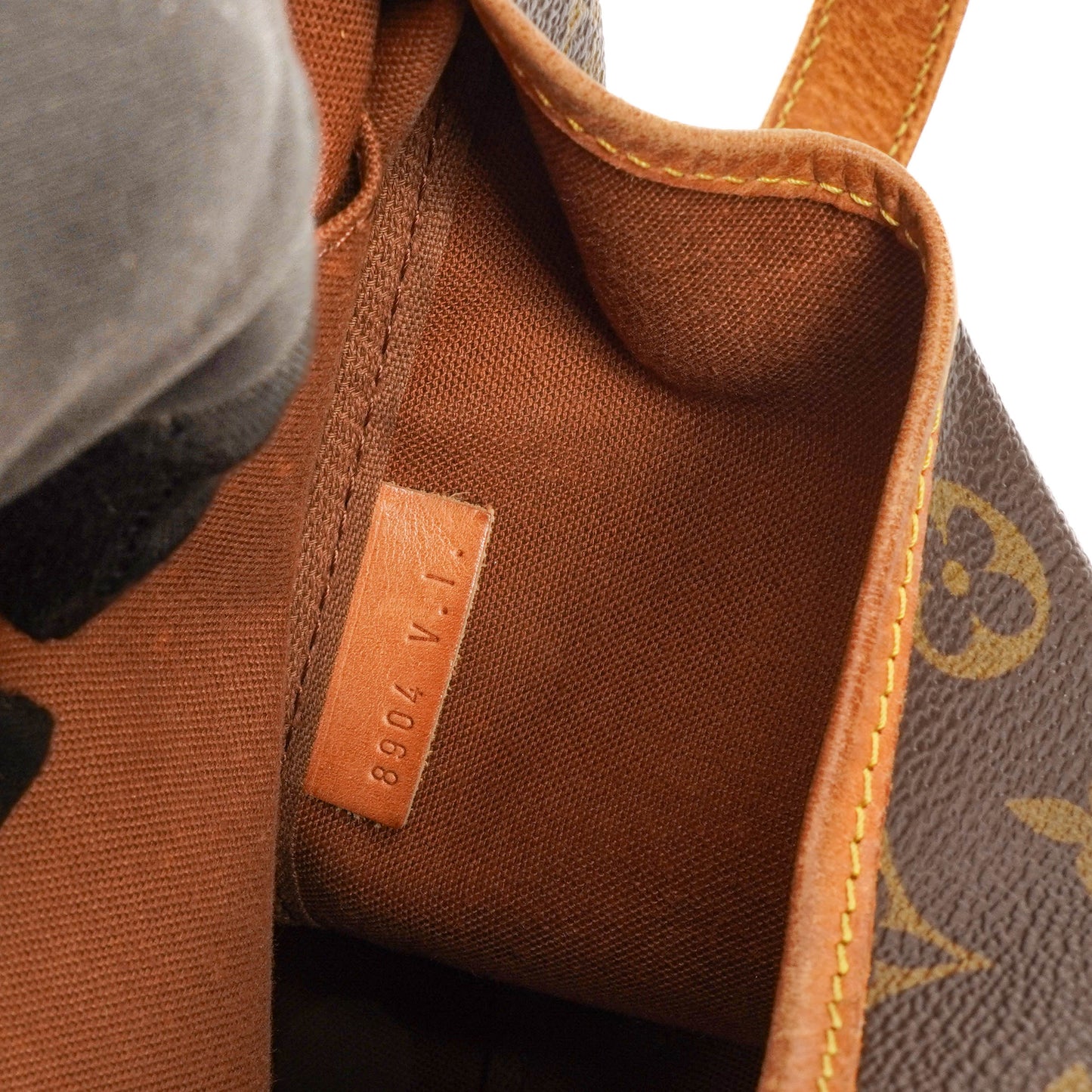 Louis Vuitton Saumur 35 Monogram Canvas Shouder Bag