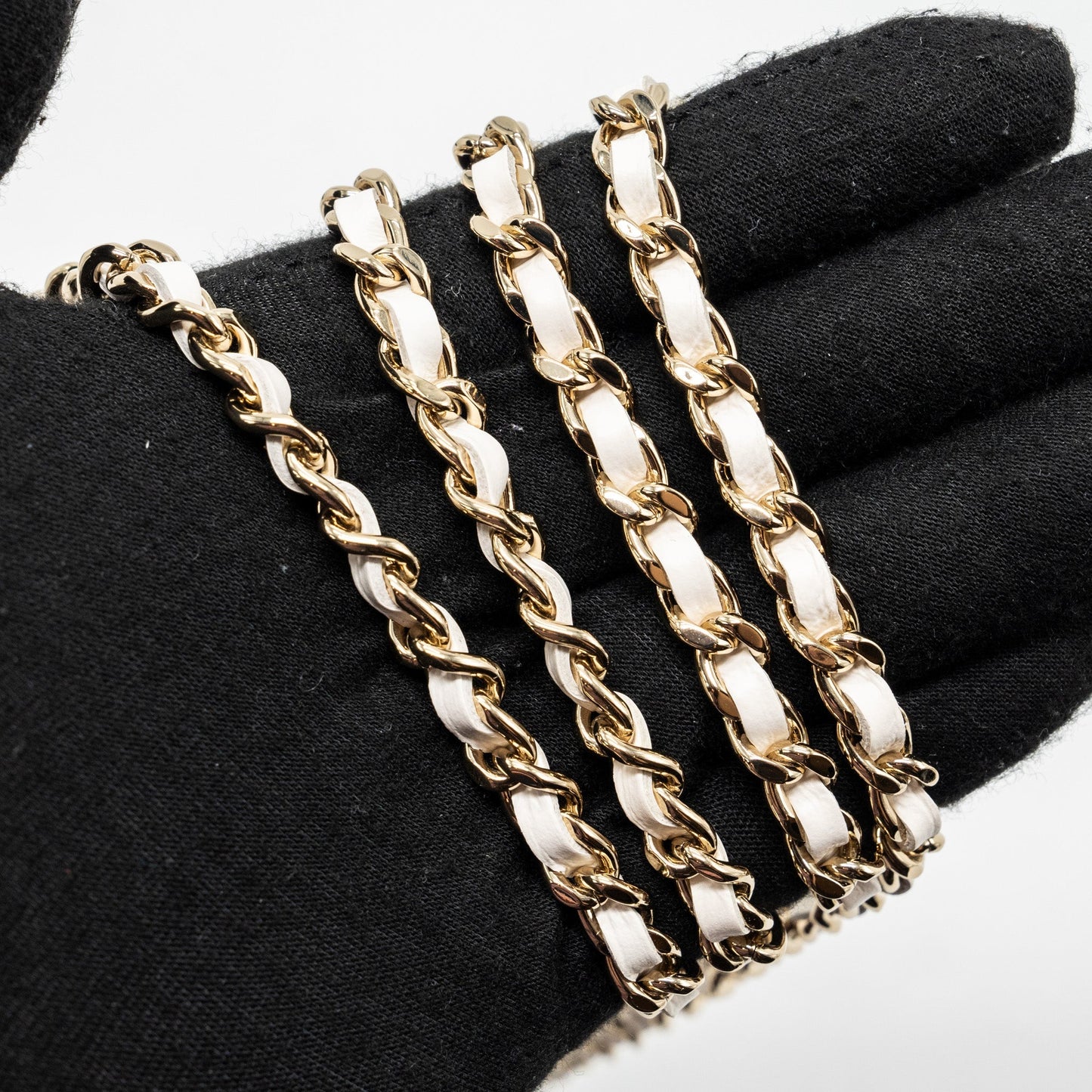 Chanel Top Handle Flap Wallet with chain Lambskin White L (Microchip)