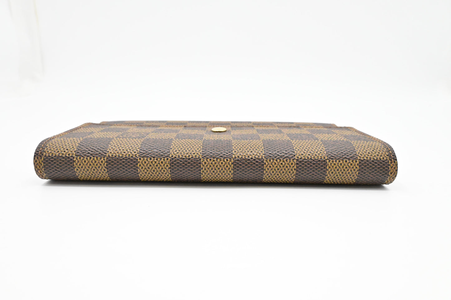 Louis Vuitton International Wallet in Damier Ebene Canvas