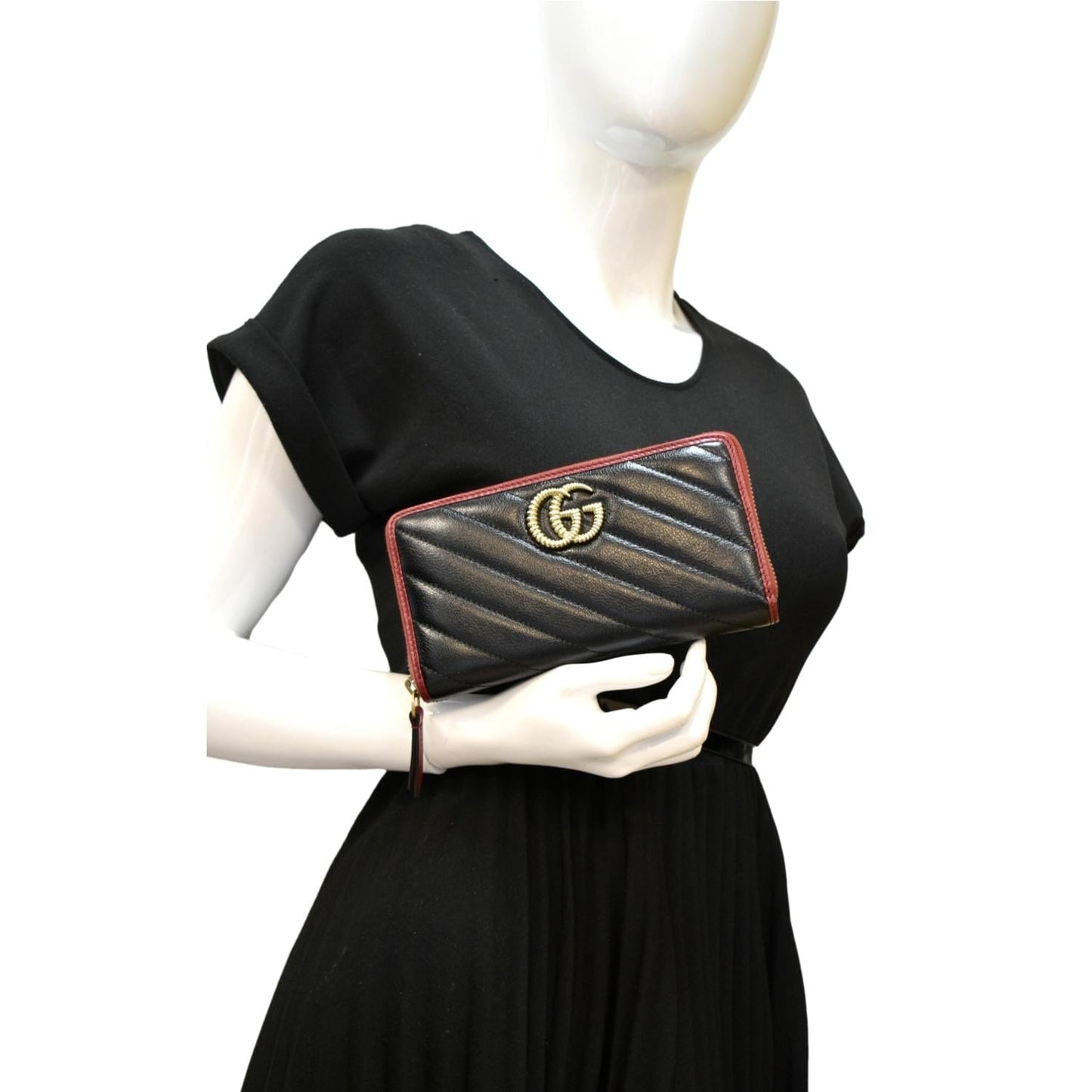 GUCCI GG Marmont Leather Zip Around Wallet Black 573810