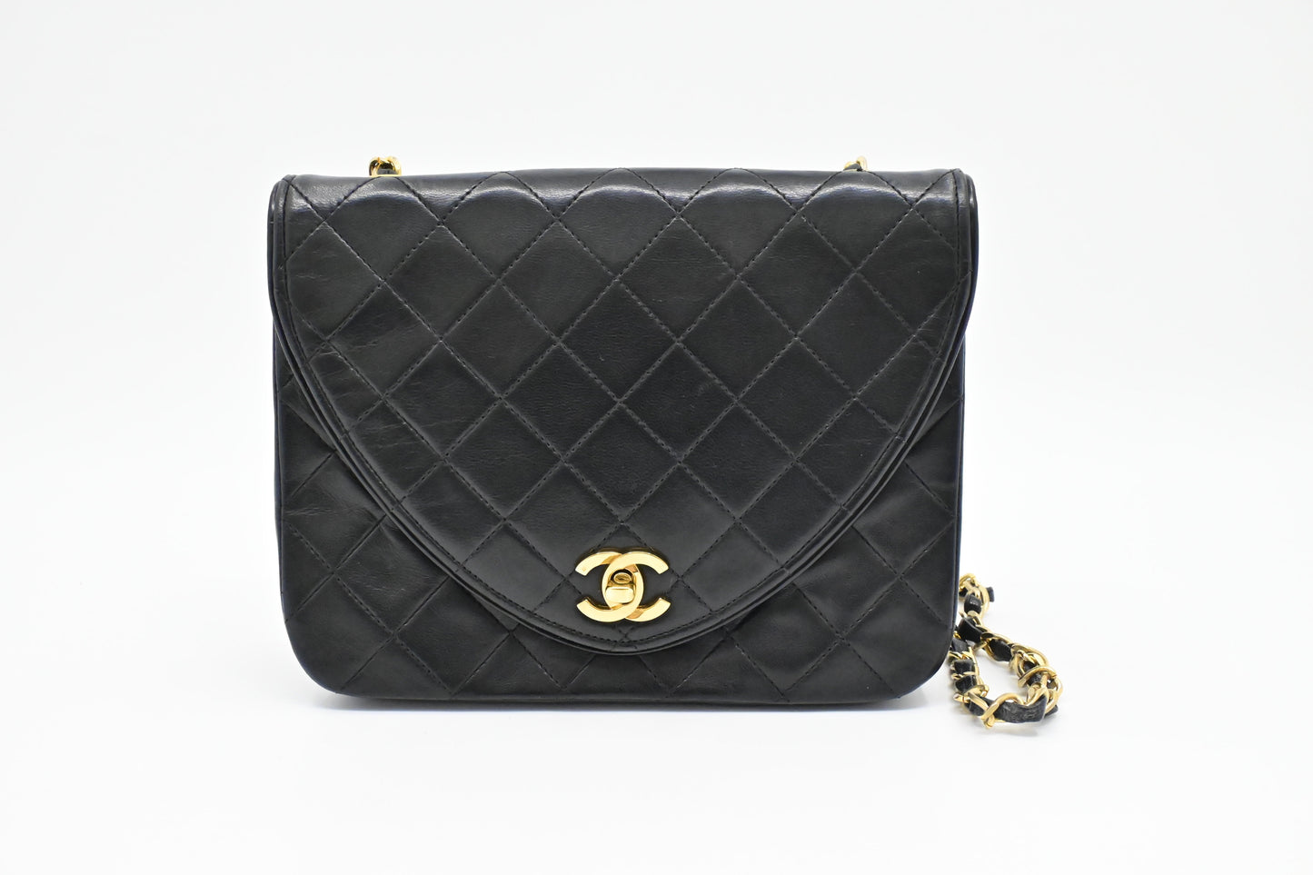 Chanel Round Flap in Black MatelassÃ© Leather