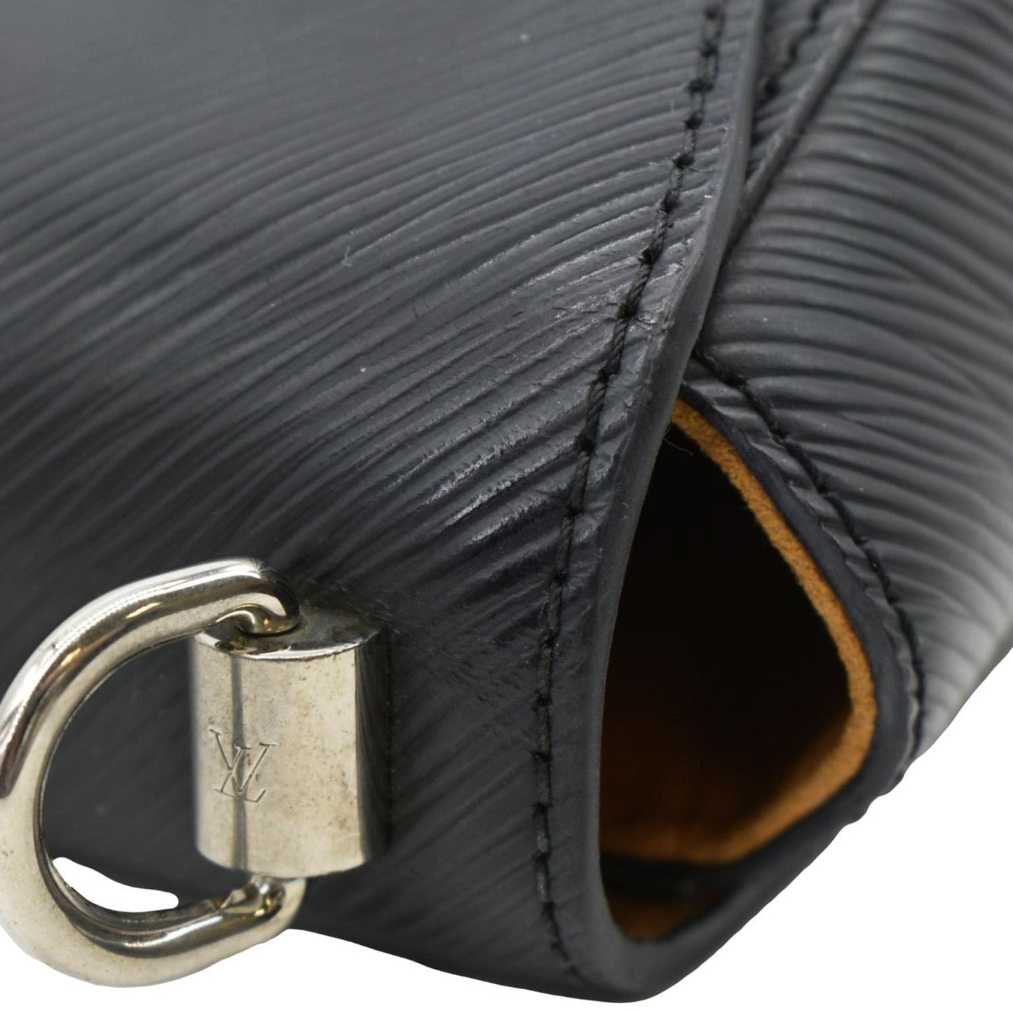 LOUIS VUITTON Twist MM Braided Handle Epi Leather Shoulder Bag Black