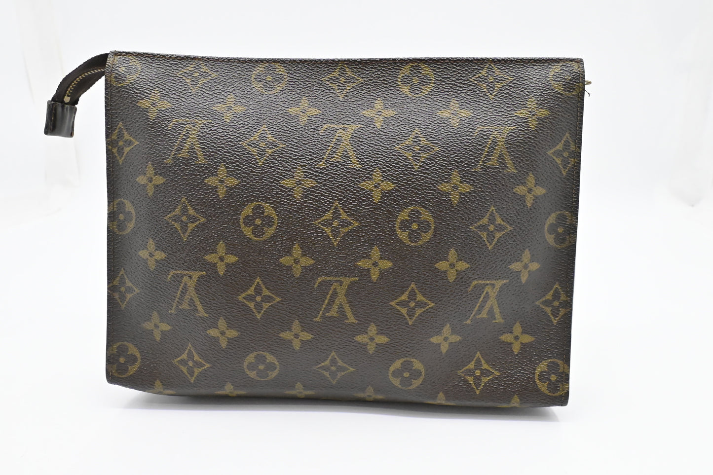Louis Vuitton Toiletry 26 in Monogram Canvas