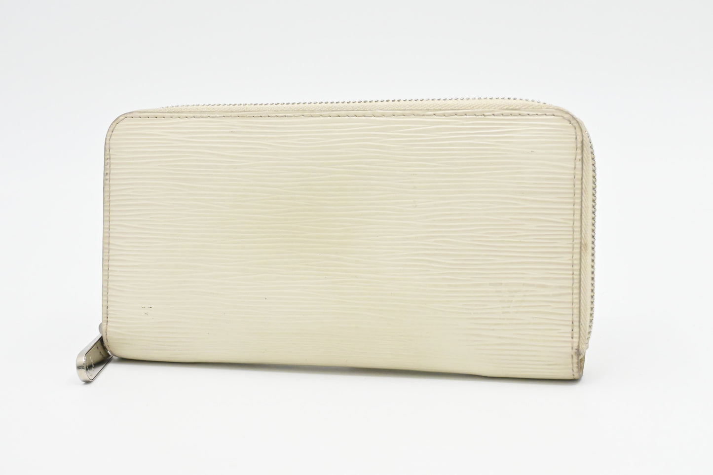 Louis Vuitton Long Zippy Wallet in White Epi Leather