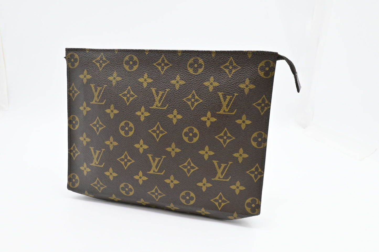 Louis Vuitton Toiletry 26 in Monogram Canvas