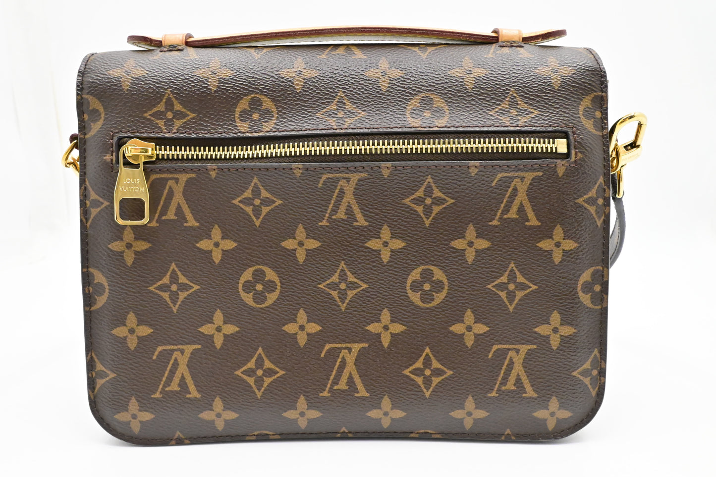Louis Vuitton Pochette MÃ©tis in Monogram Canvas