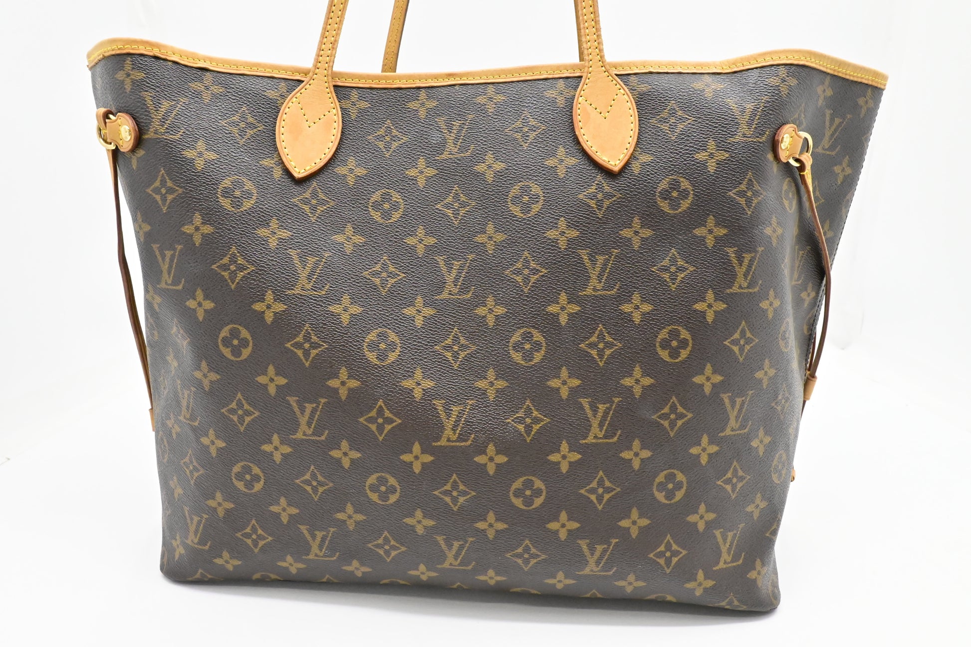 Louis Vuitton Neverfull GM in Monogram Canvas